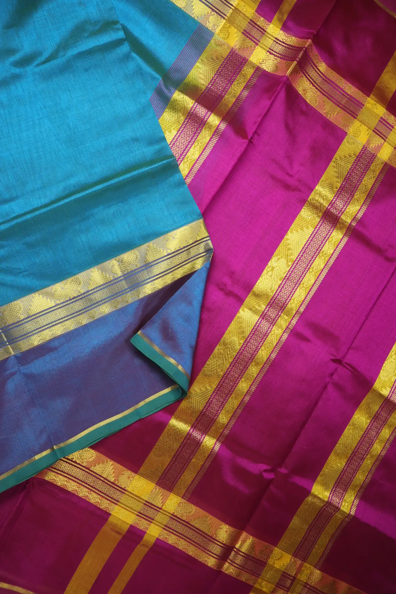 deep-sky-blue-peacock-temple-kanchi-silk-cotton-saree-sc003054-c