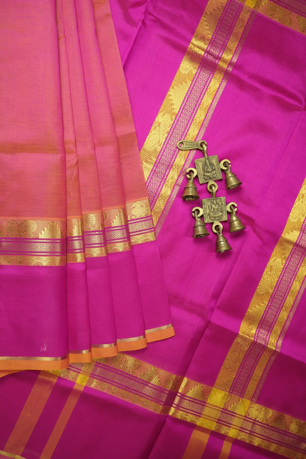 coral-peacock-temple-kanchi-silk-cotton-saree-sc003057-a