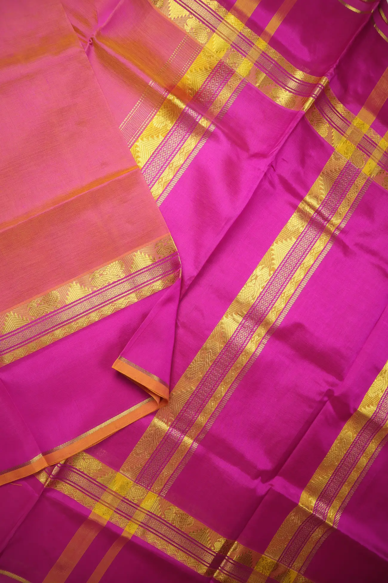 coral-peacock-temple-kanchi-silk-cotton-saree-sc003057-c