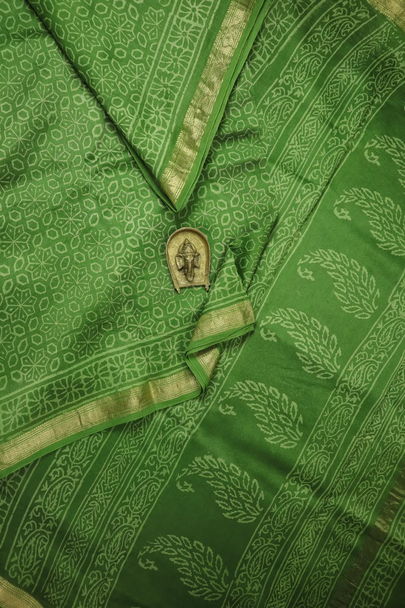 green-flower-maheshwari-silk-cotton-mh000323-a