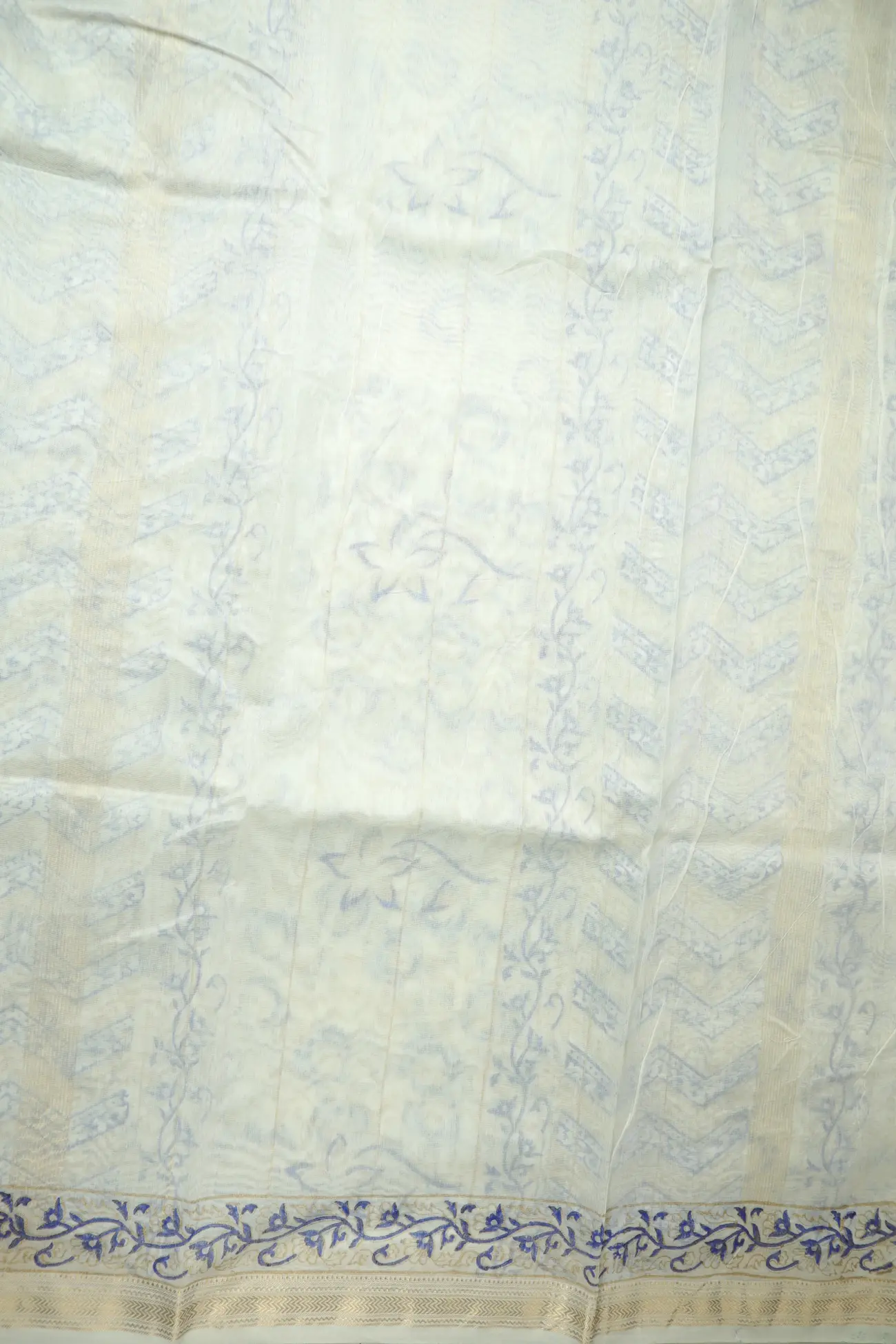 white-flower-maheshwari-silk-cotton-mh000305-c