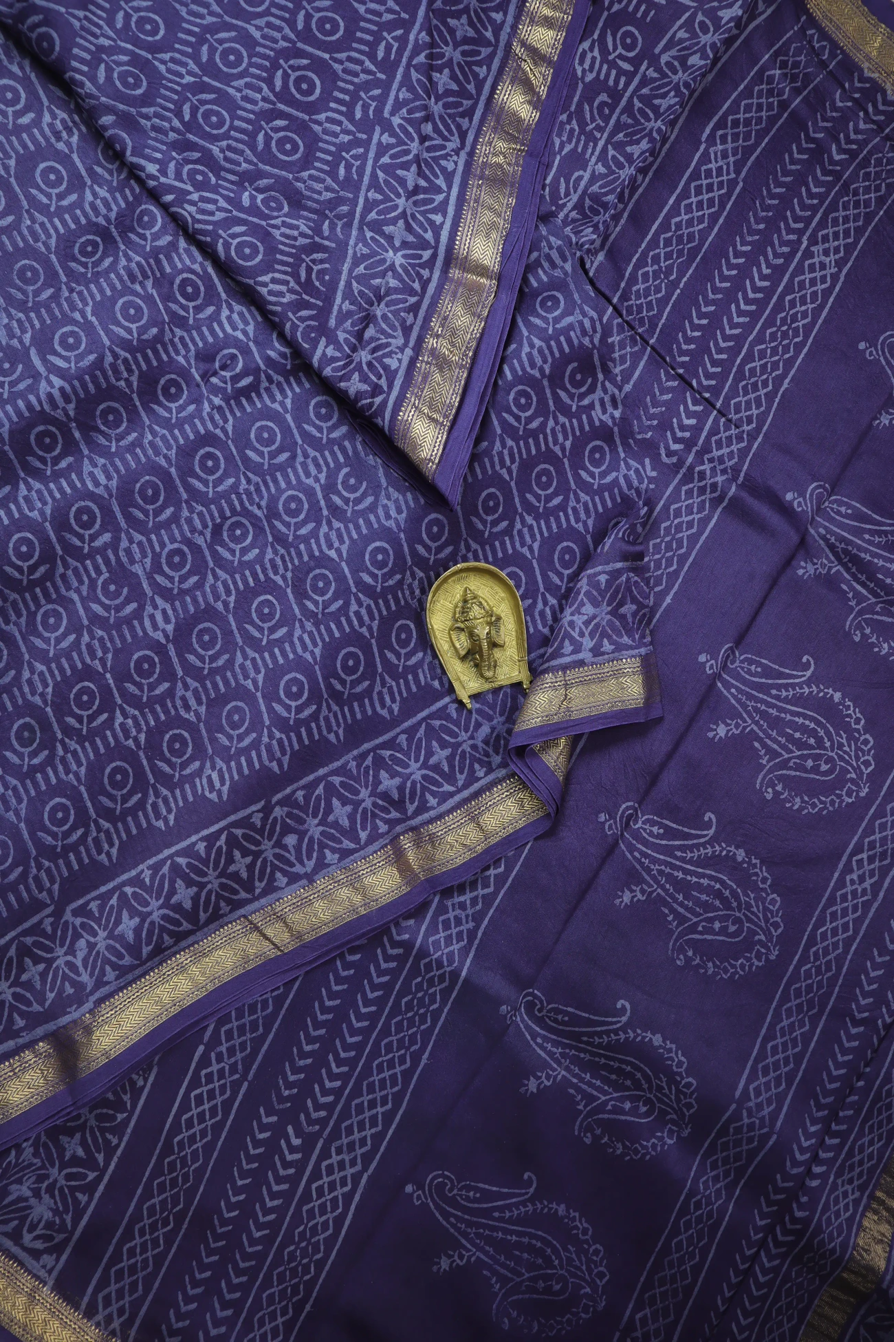 dark-slate-blue-flower-maheshwari-silk-cotton-mh000341-a