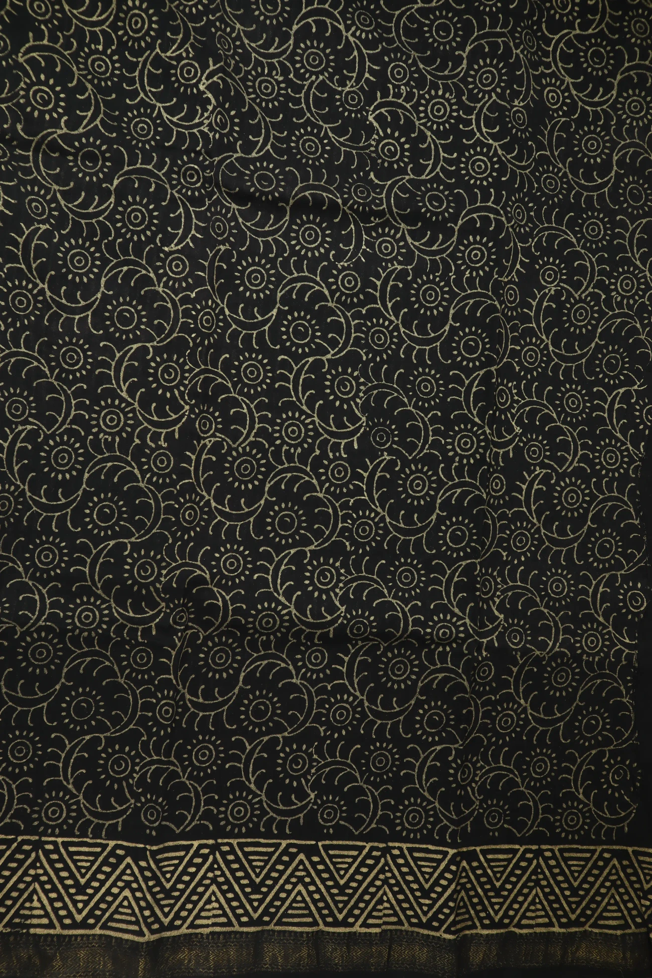 black-diamoned-maheshwari-silk-cotton-mh000296-c