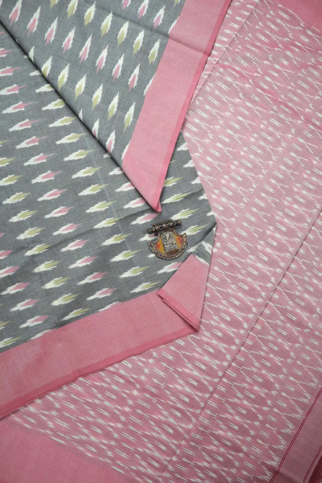 gray-ikat-ikat-saree-is001421-a