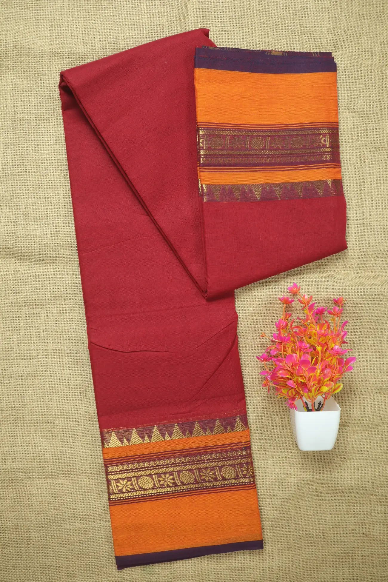 dark-maroon-temple-malarkodi-saree-mk008361-a