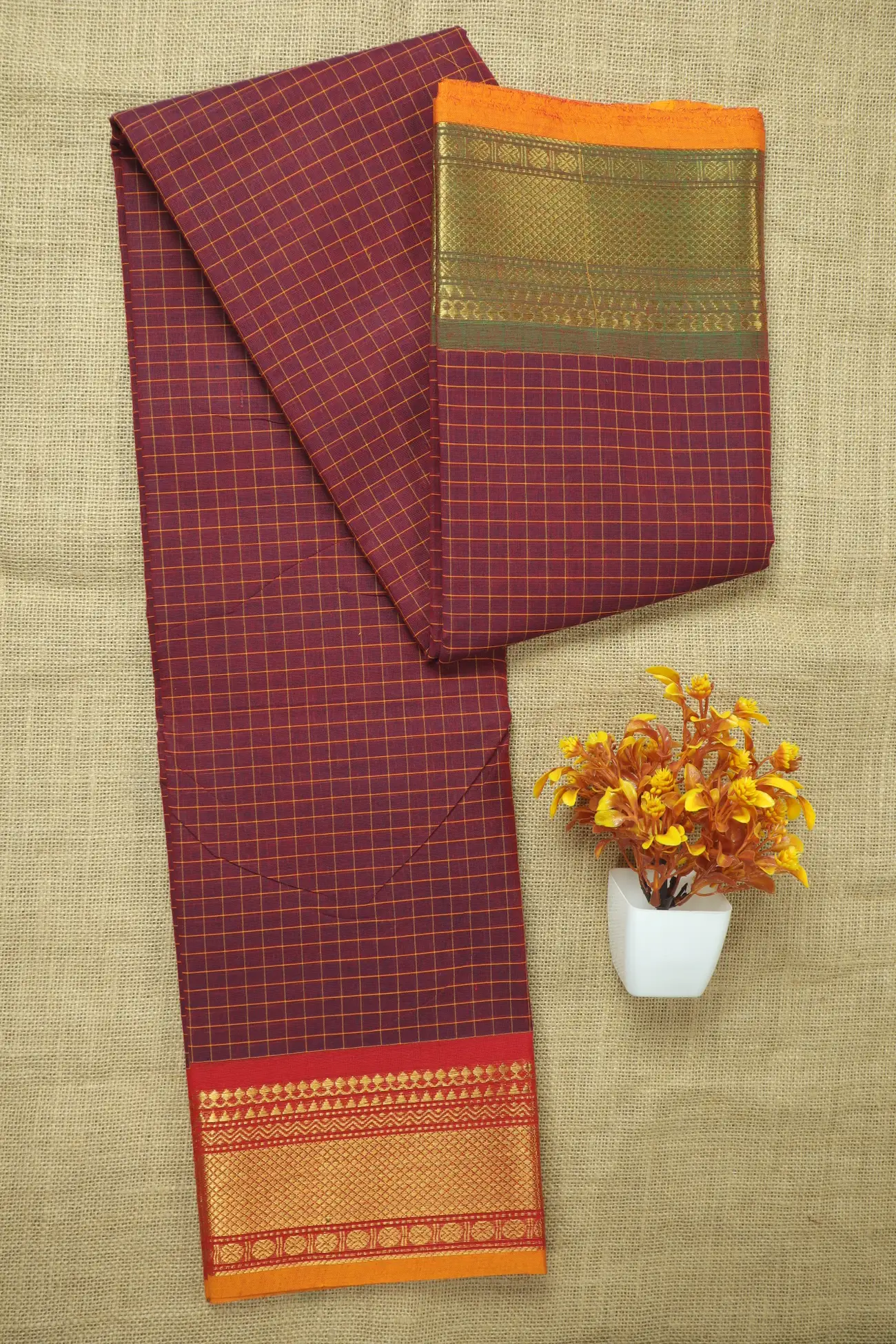 maroon-checked-checked-saree-ck002811-a