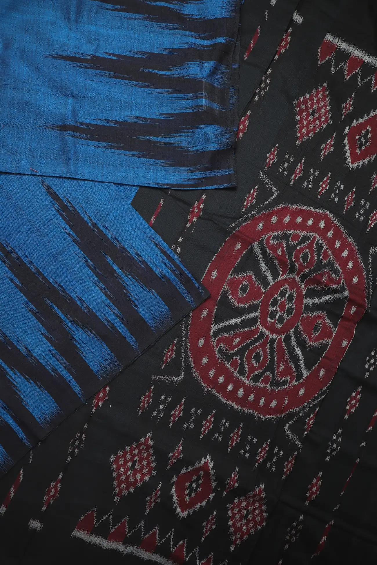teal-temple-pochampally-saree-is001409-b