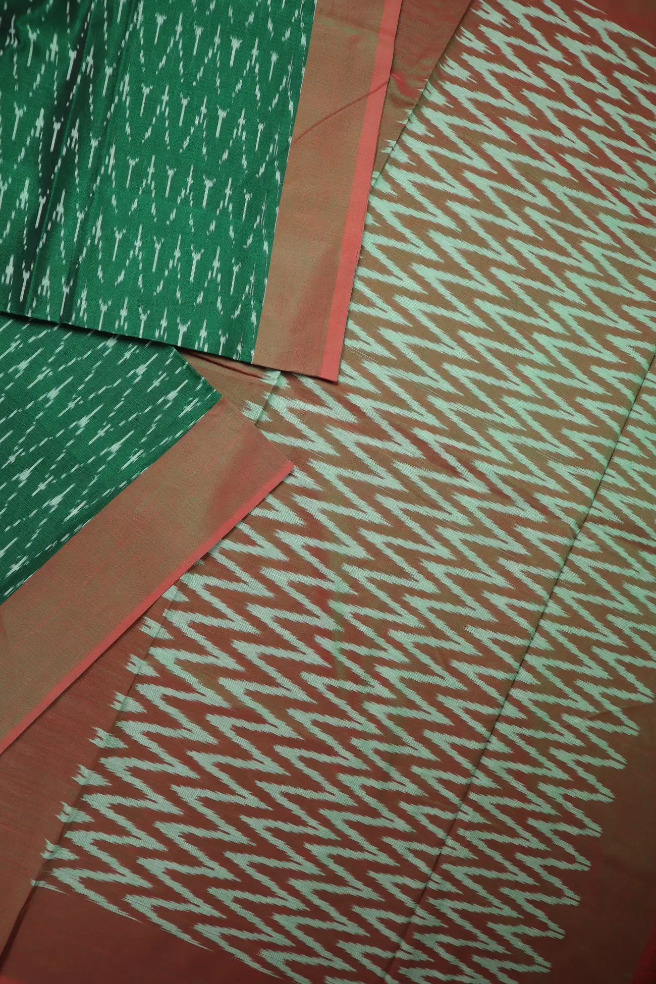 green-ikat-ikat-saree-is001432-b