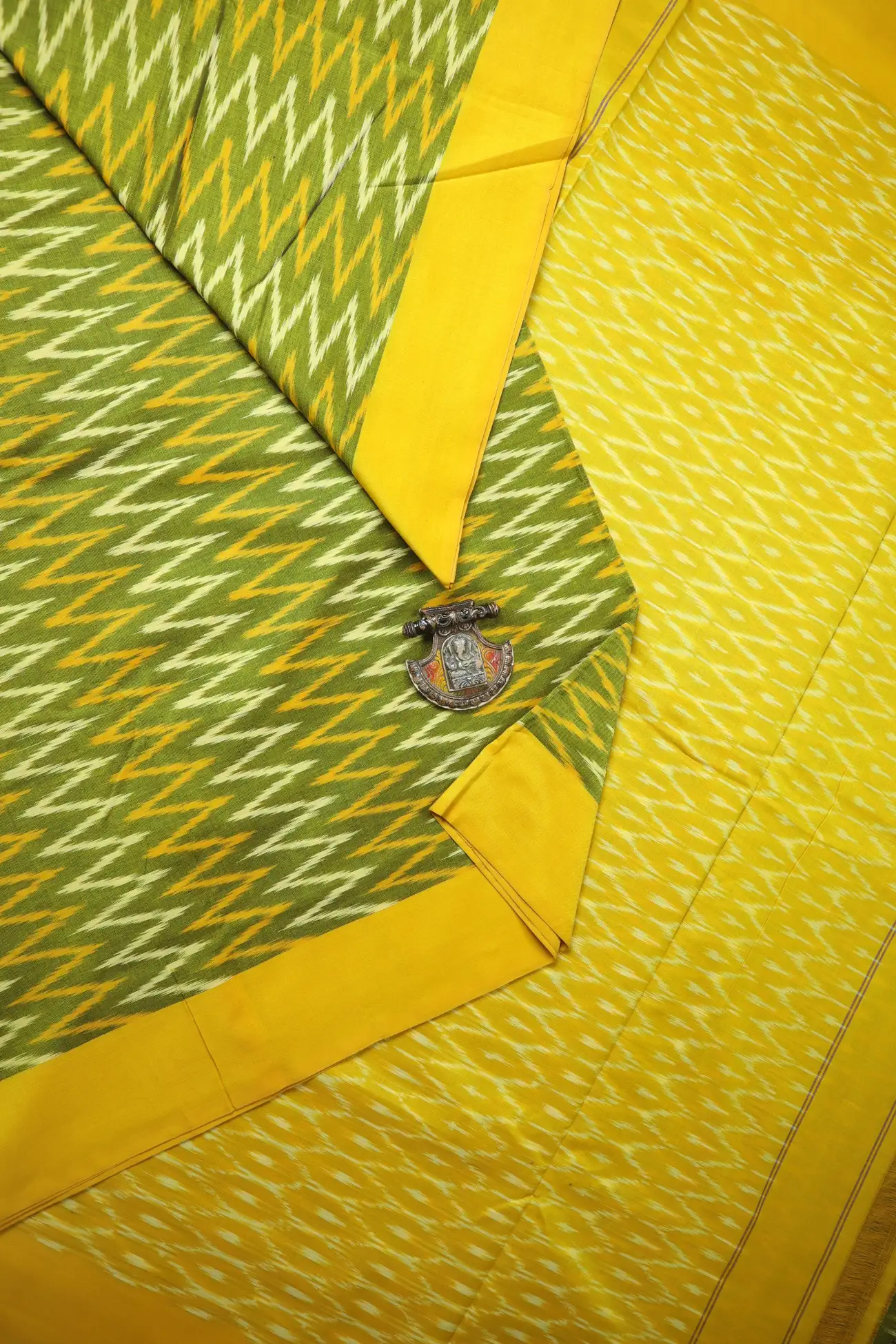 green-yellow-ikat-zigzag-ikat-saree-is001428-a