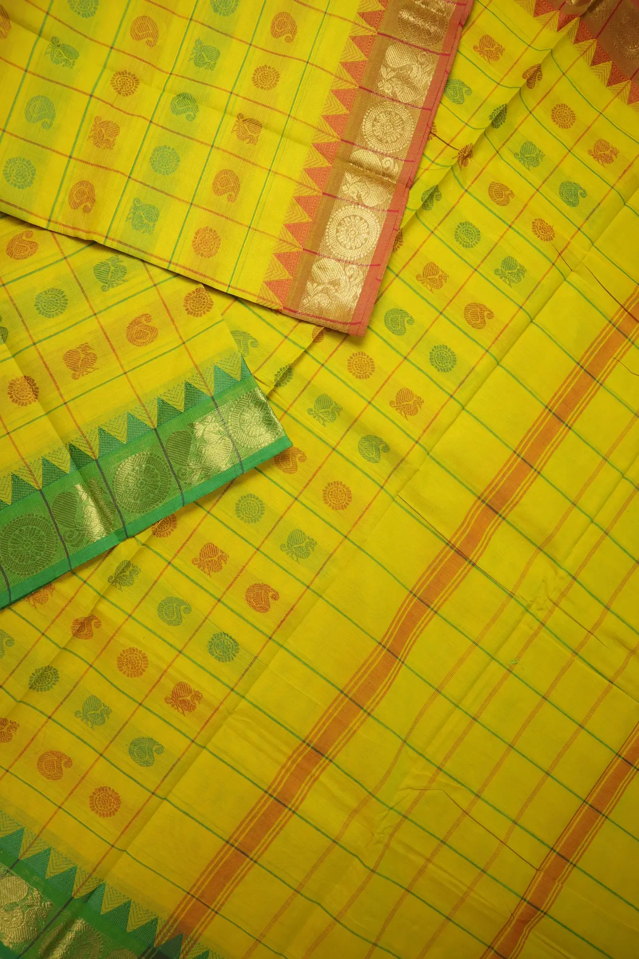 yellow-green-vanasingaram-kanchi-cotton-saree-uu005552-b
