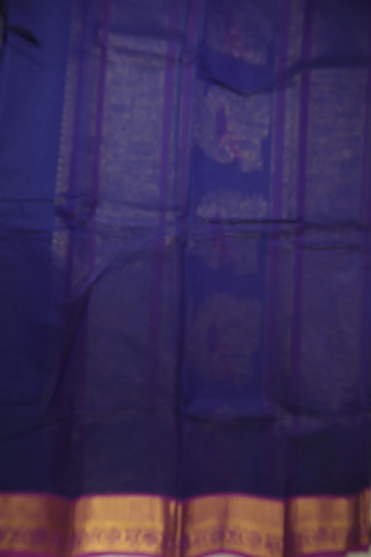 indigo-flower-kanchi-cotton-saree-uu005613-d