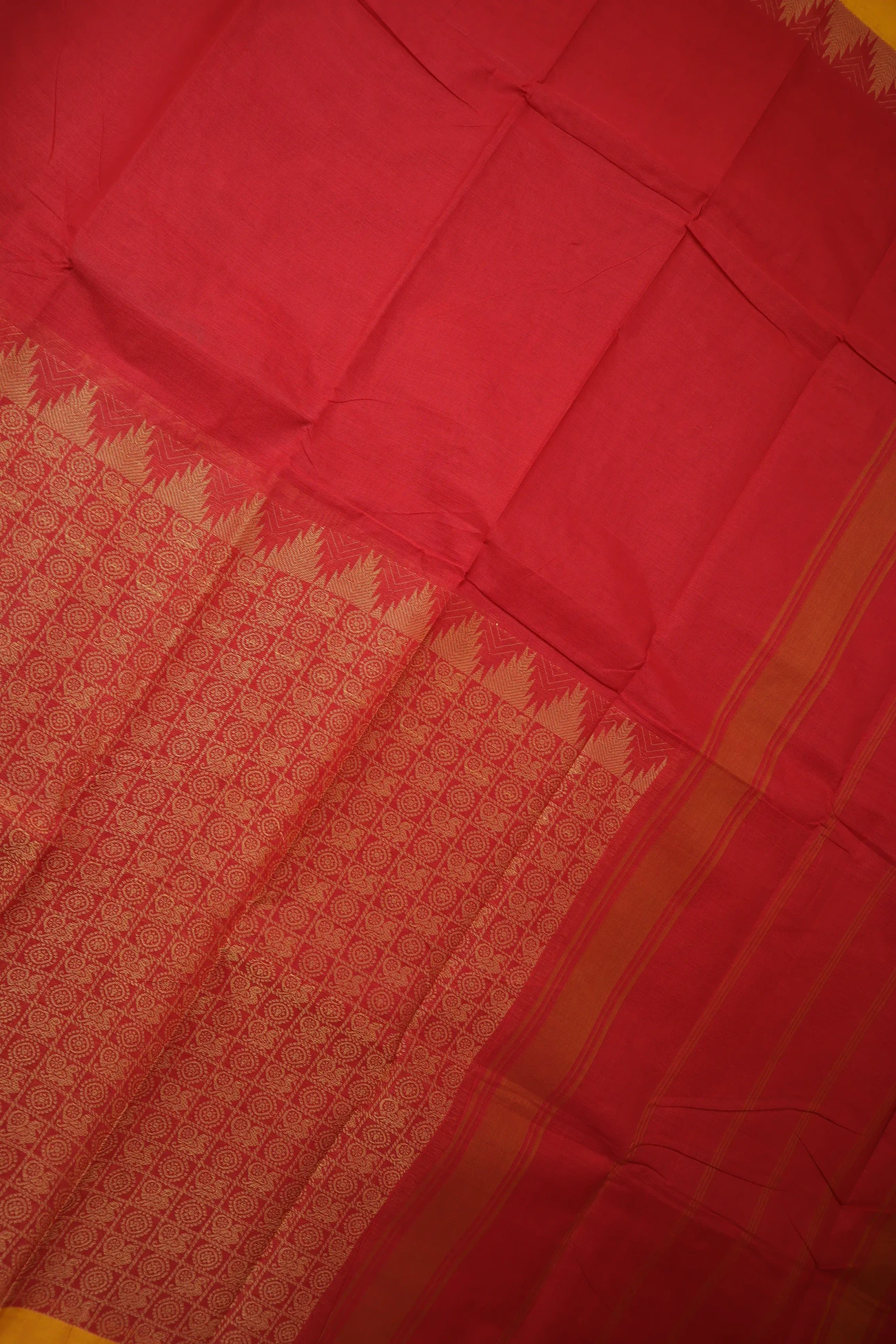 red-ruthratcham-peacock-kanchi-cotton-saree-uu005539-c