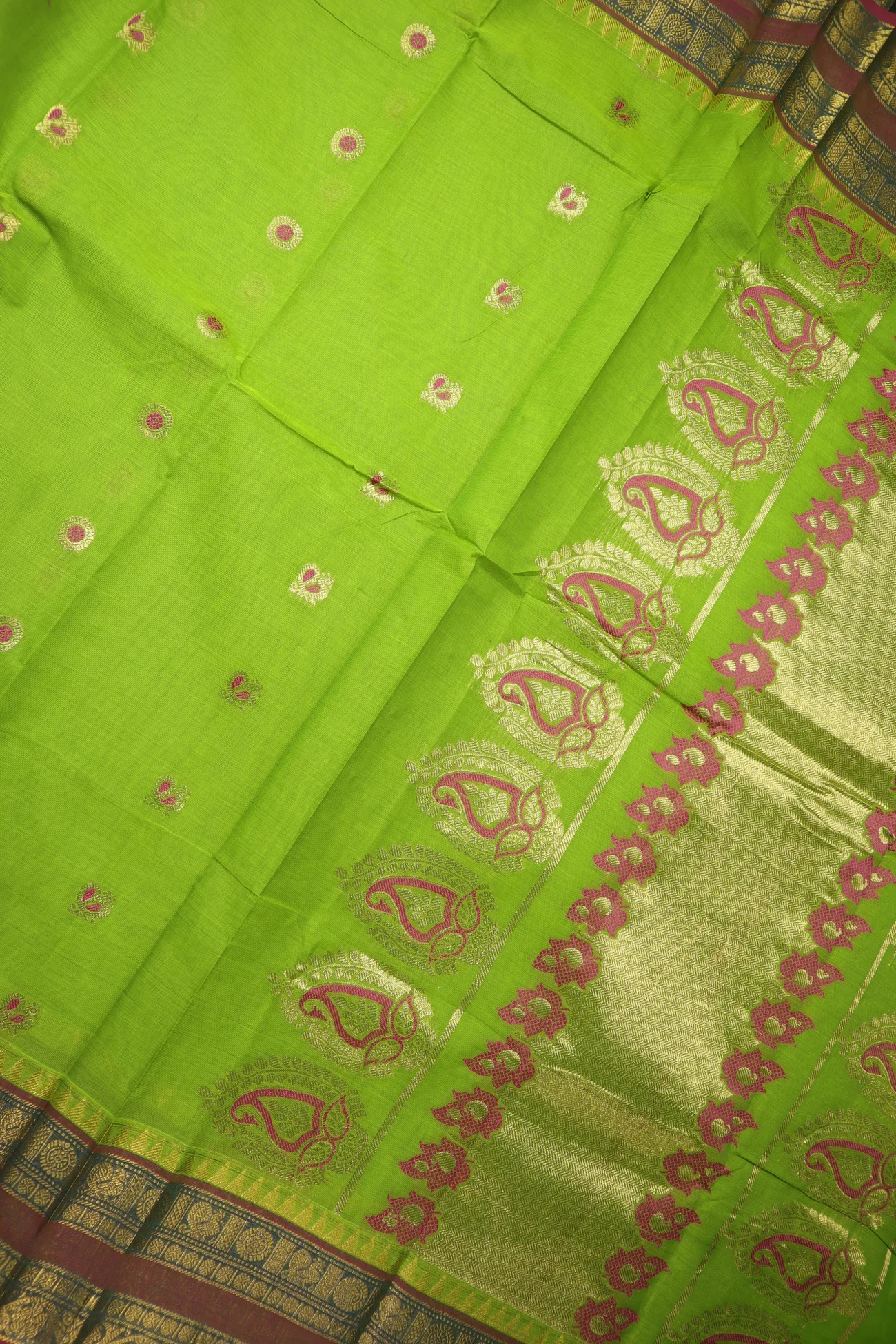 green-peacock-ruthratcham-kanchi-cotton-saree-uu005578-c