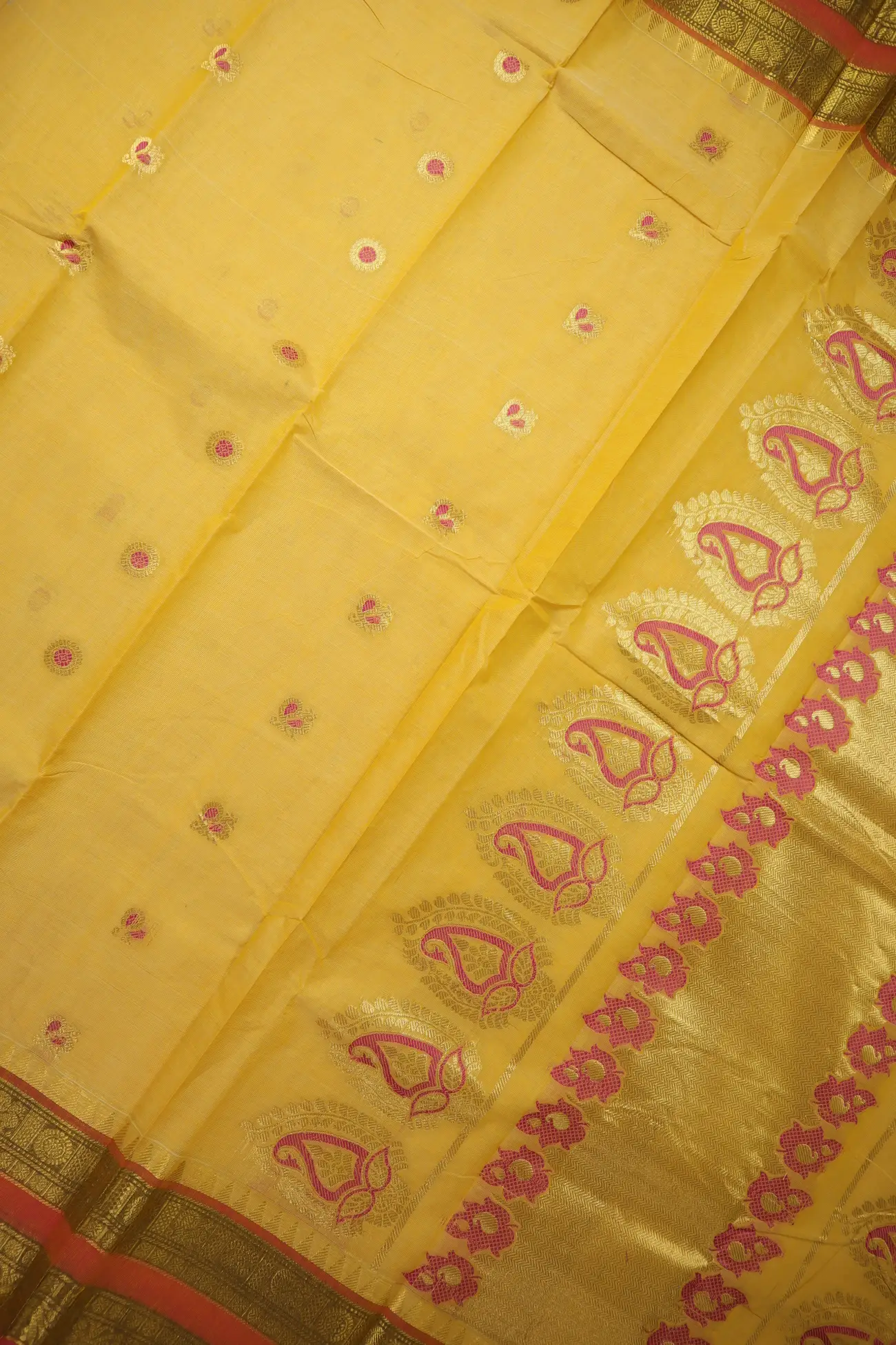 navajo-white-flower-kanchi-cotton-saree-uu005574-c