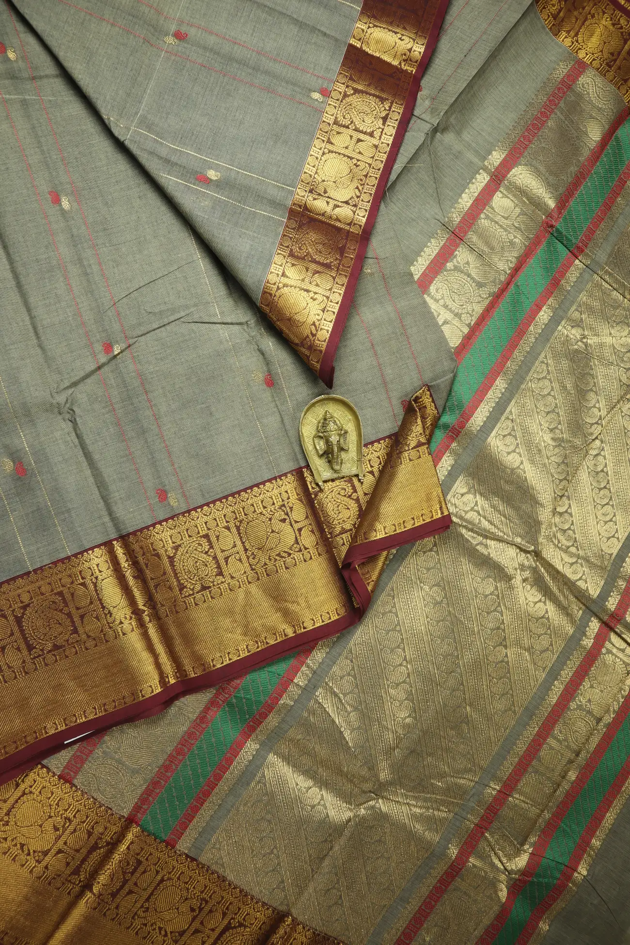 gray-mango-kanchi-cotton-saree-uu005606-a