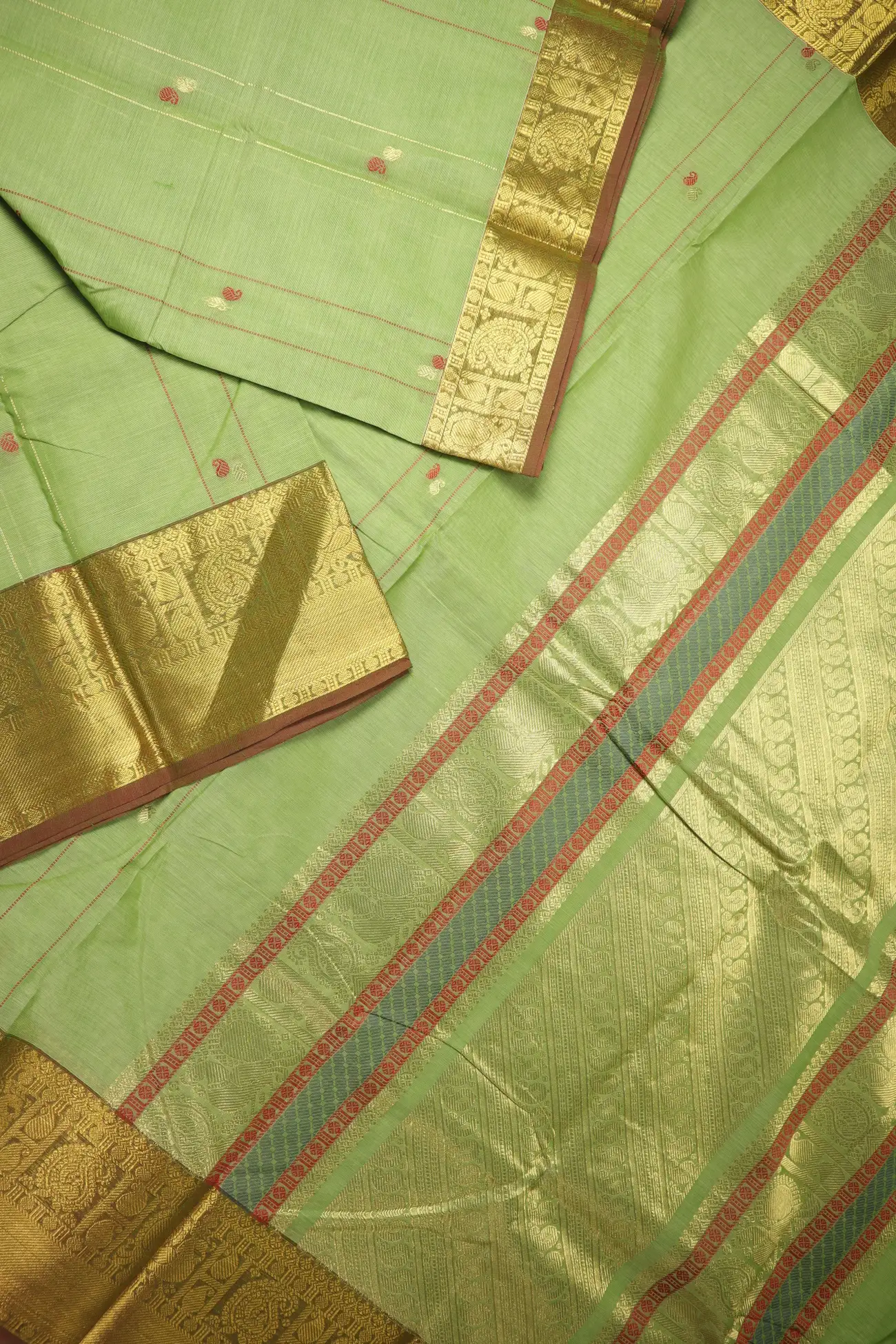 pista-green-mango-kanchi-cotton-saree-uu005626-b