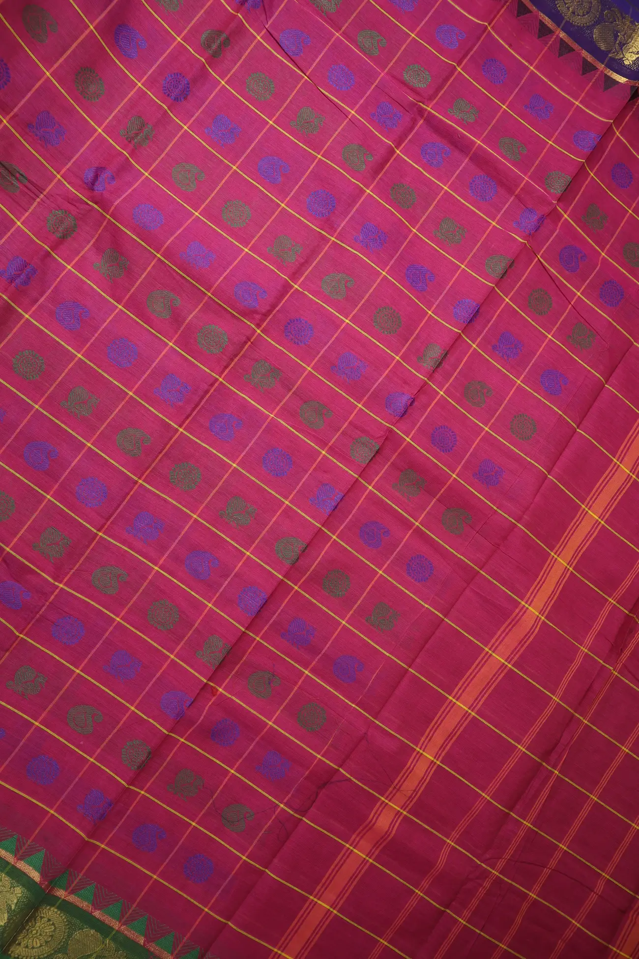 magenta-peacock-kanchi-cotton-saree-uu005558-c