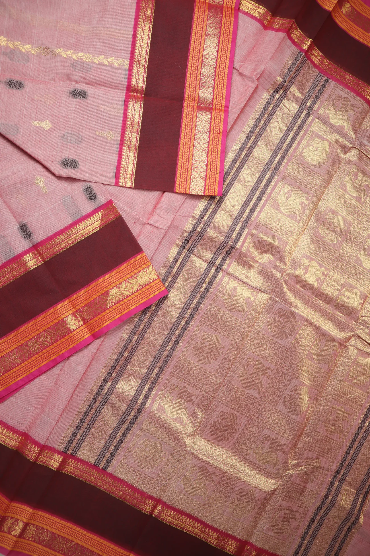 pink-flower-kanchi-cotton-saree-uu005631-b