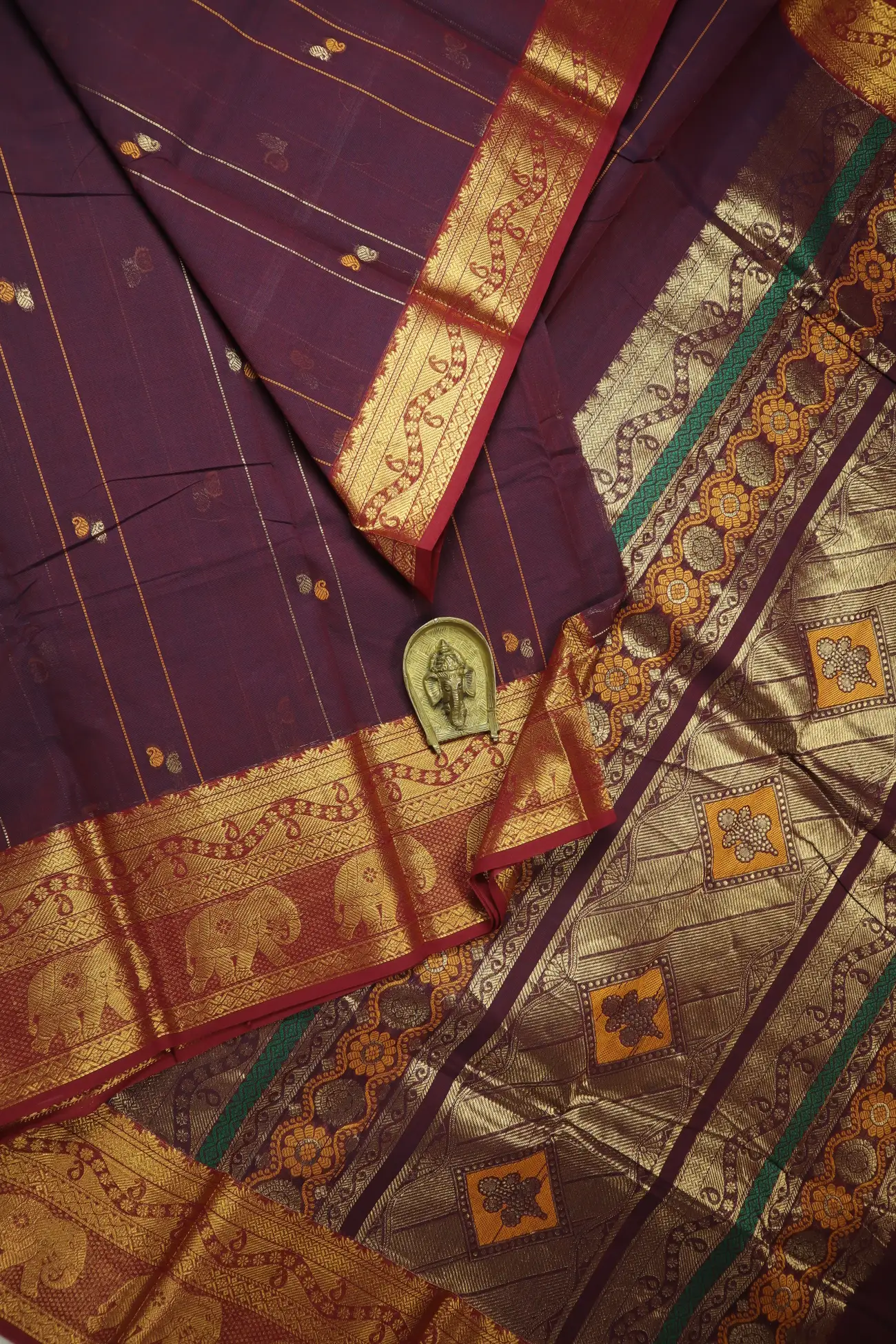 brown-elephant-kanchi-cotton-saree-uu005641-a