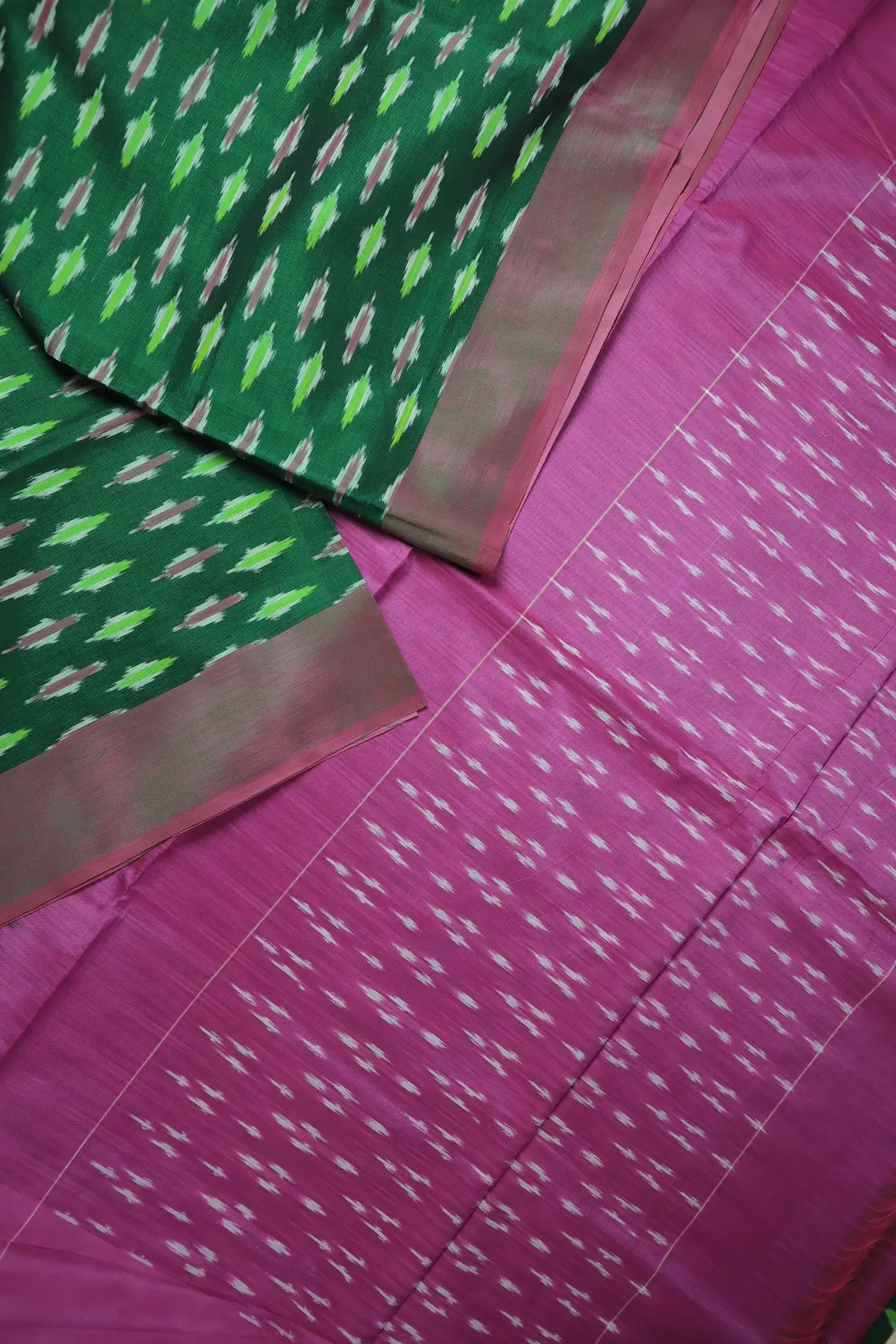 dark-green-ikat-ikat-saree-is001455-b