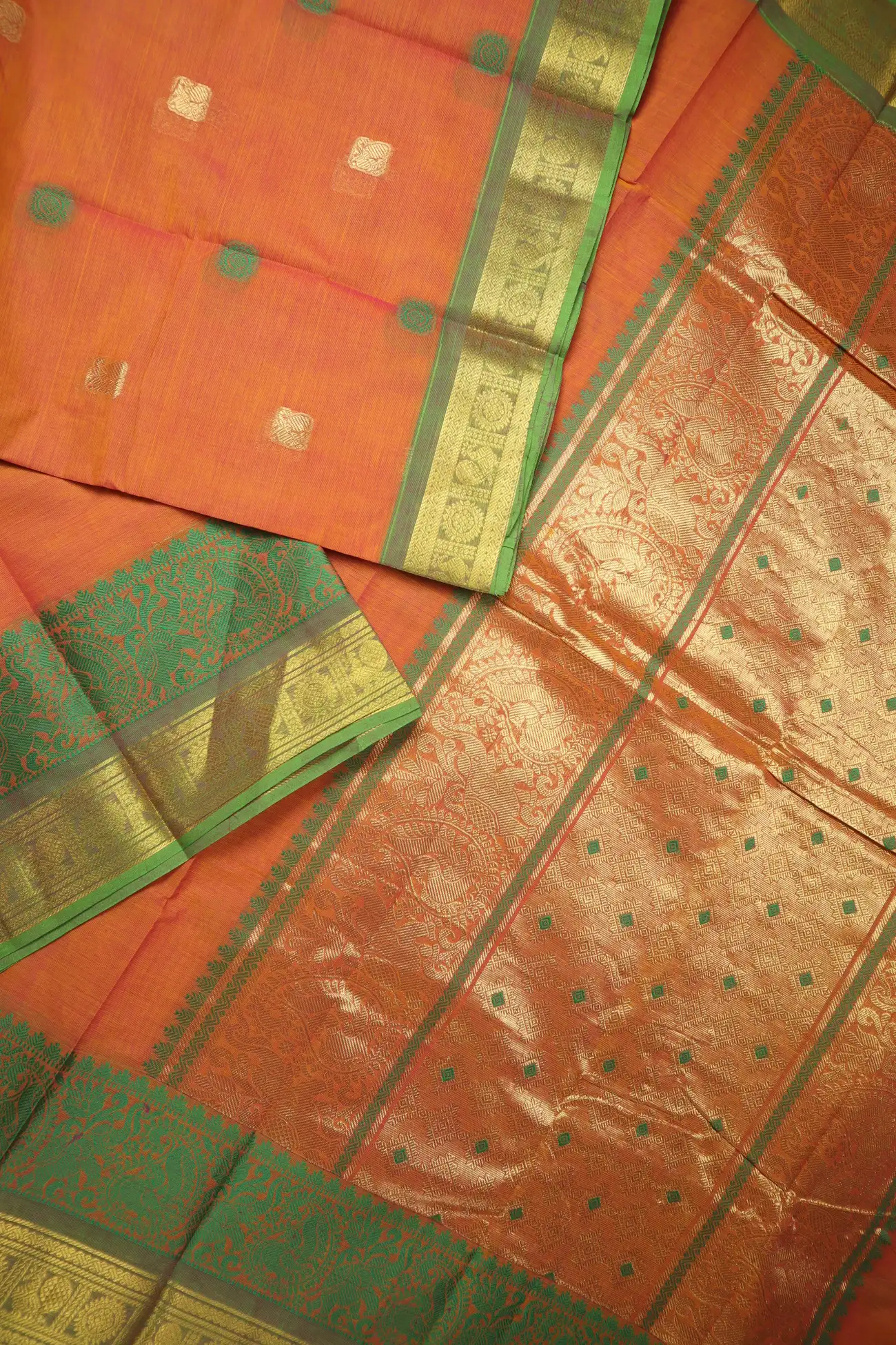 orange-mango-peacock-kanchi-cotton-saree-uu005639-b