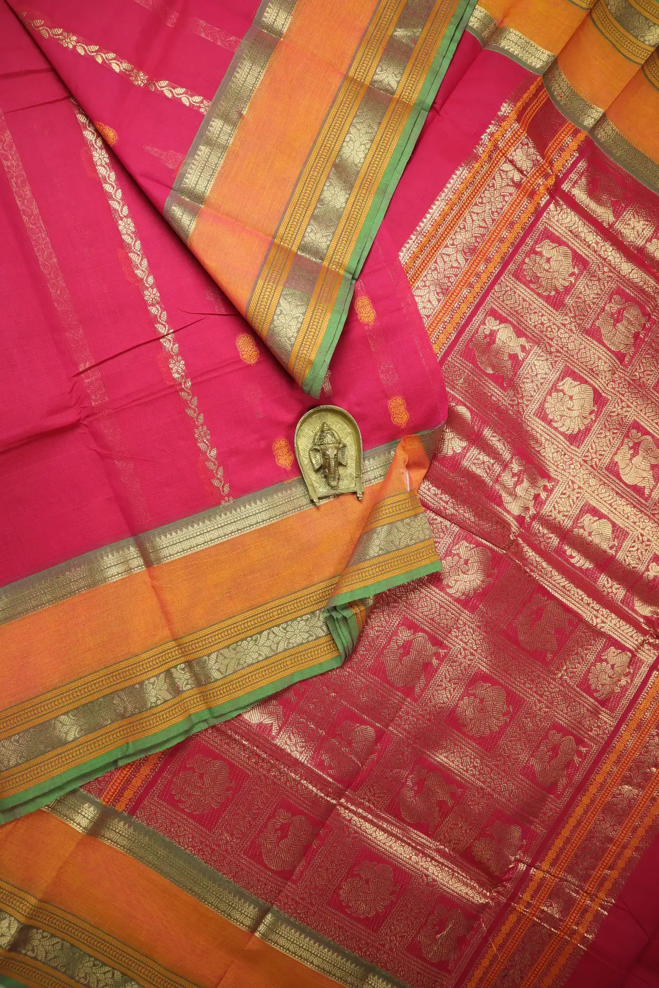 pink-thoranam-buttas-kanchi-cotton-saree-uu005637-a