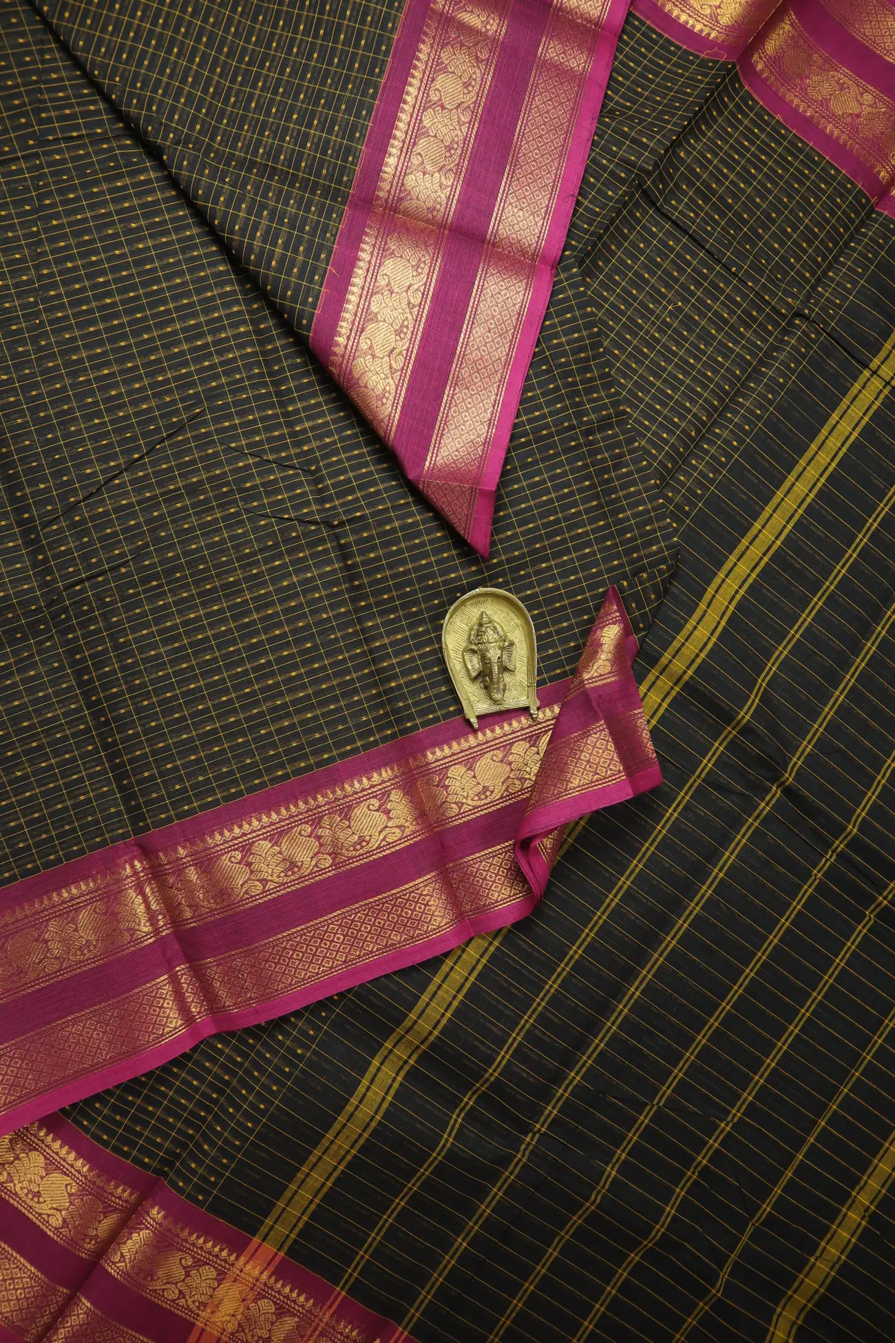 black-laksha-deepam-kanchi-cotton-saree-uu005650-a