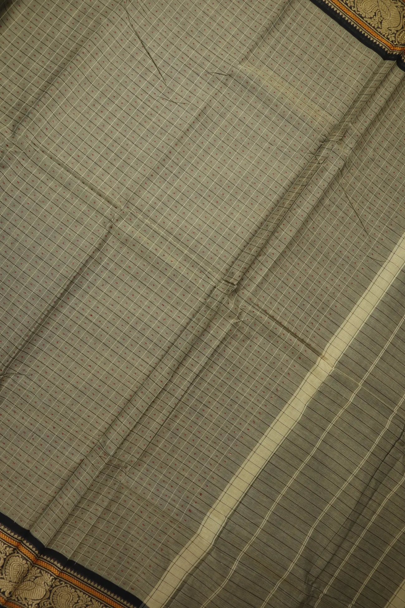 gray-laksha-deepam-kanchi-cotton-saree-uu005644-c