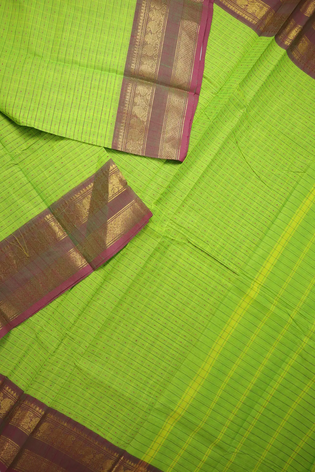 lawn-green-laksha-deepam-kanchi-cotton-saree-uu005652-b