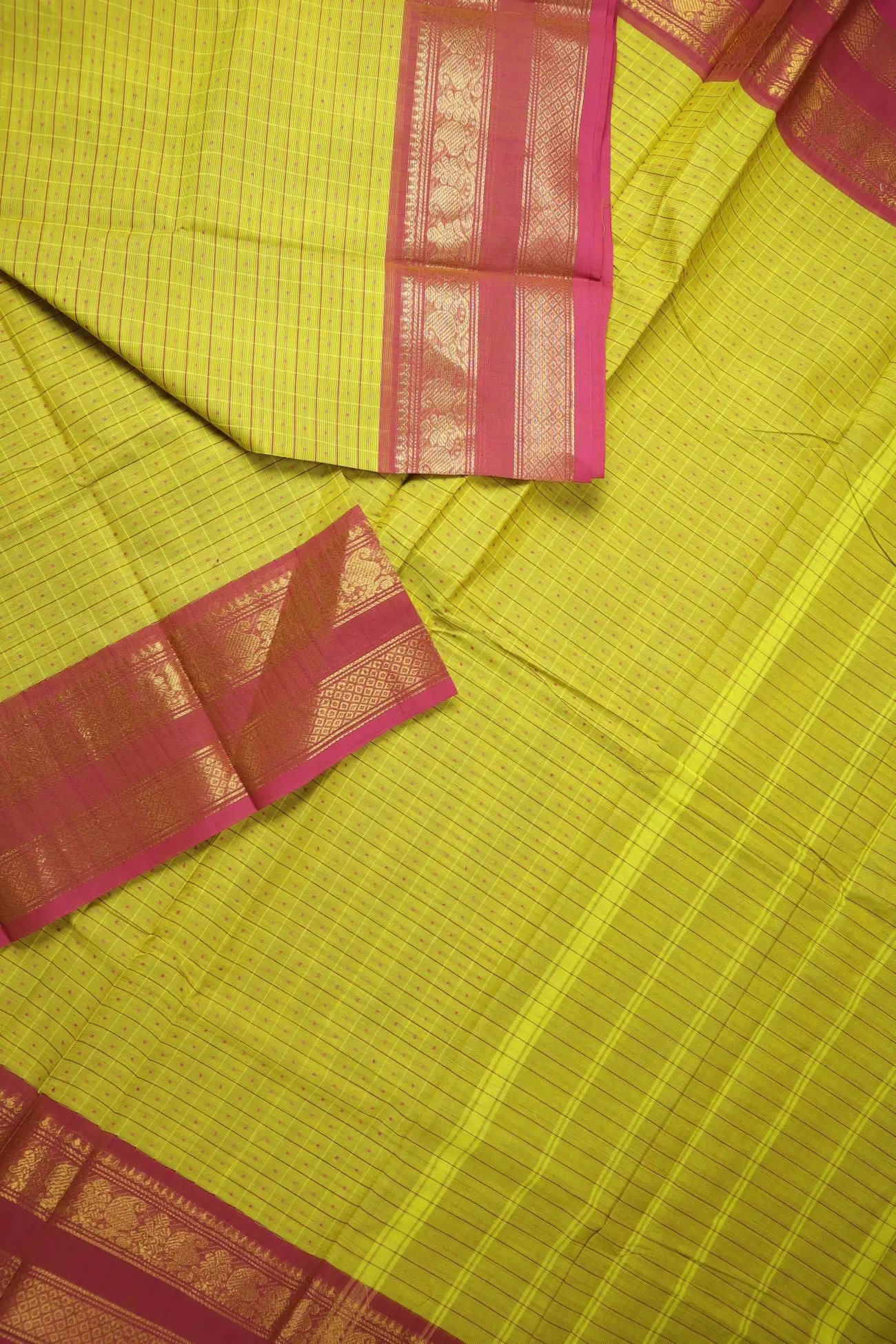 yellow-laksha-deepam-kanchi-cotton-saree-uu005647-b