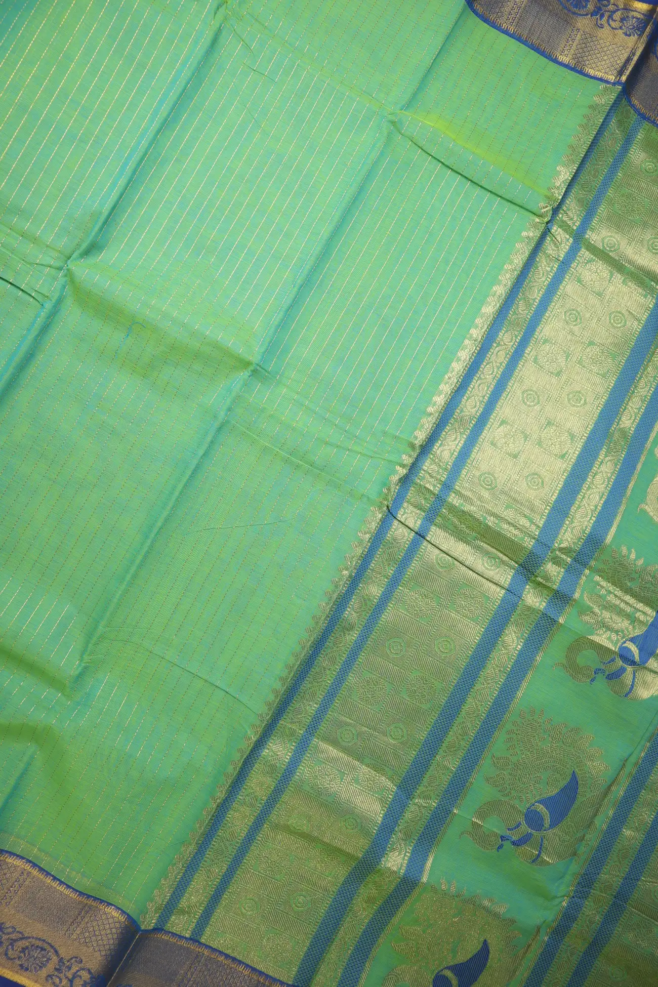 aquamarine-vertical-stripes-kanchi-cotton-saree-uu005621-c
