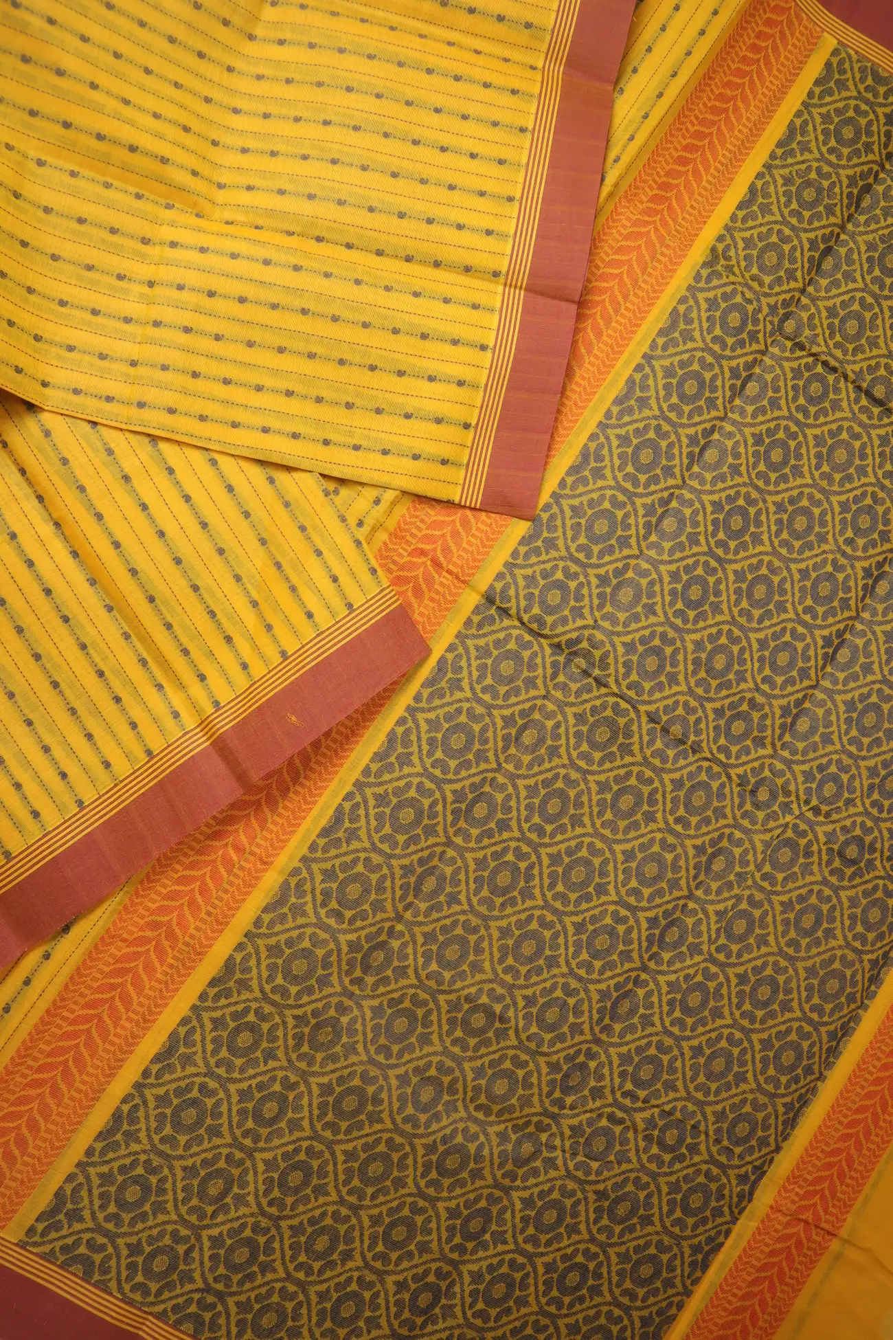 yellow-mango-coimbatore-cotton-saree-cbe000518-b