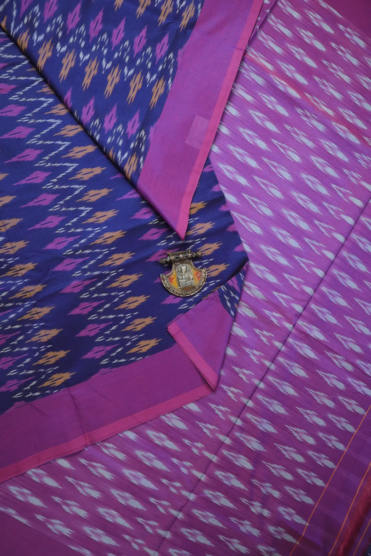 indigo-ikat-ikat-saree-is001436-a
