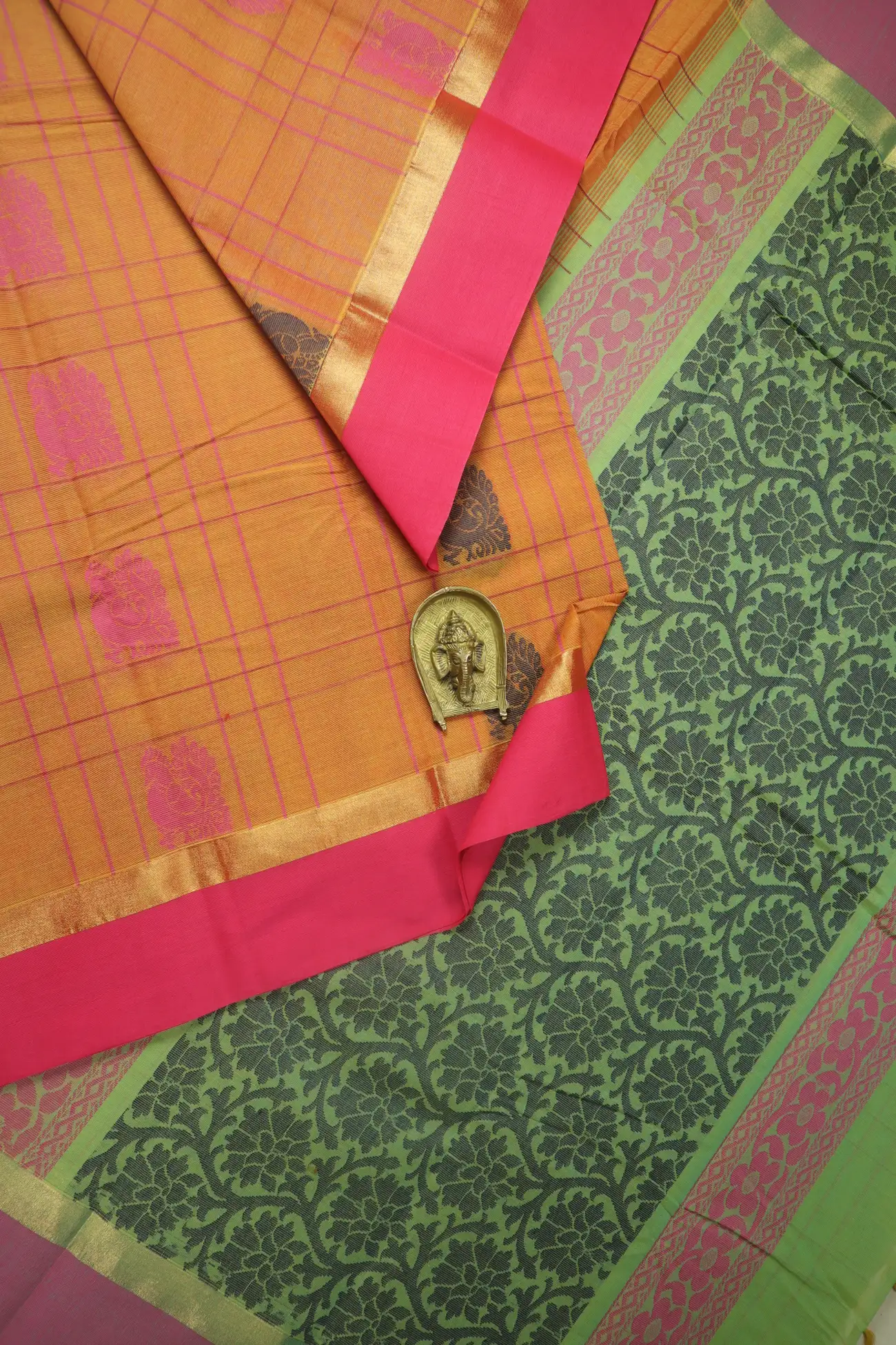 orange-peacock-coimbatore-cotton-saree-cbe000567-a