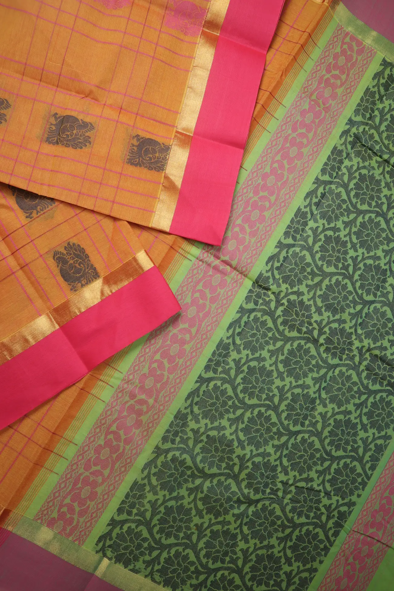 orange-peacock-coimbatore-cotton-saree-cbe000567-b