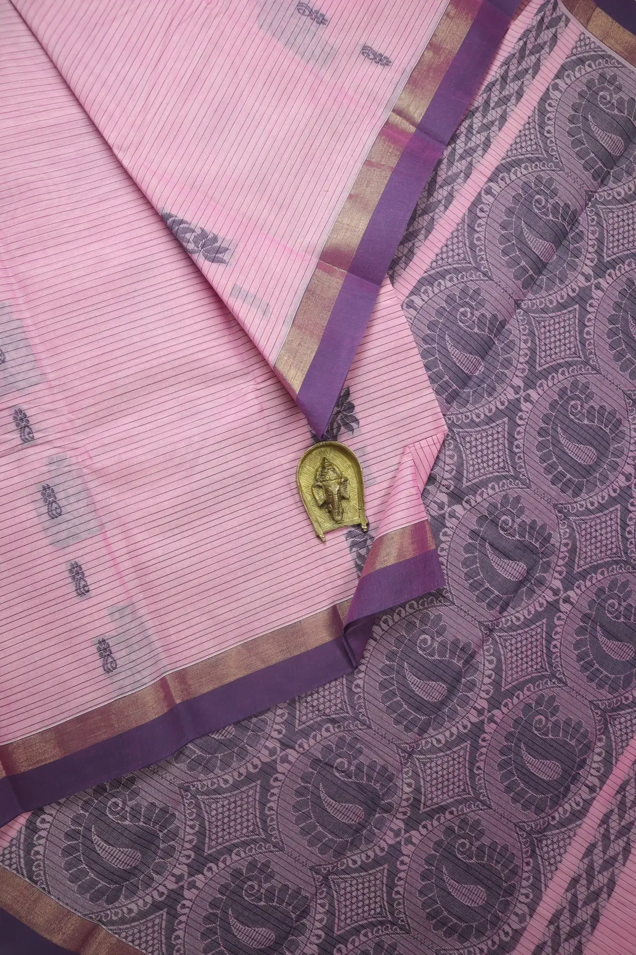 light-pink-flower-coimbatore-cotton-saree-cbe000569-a