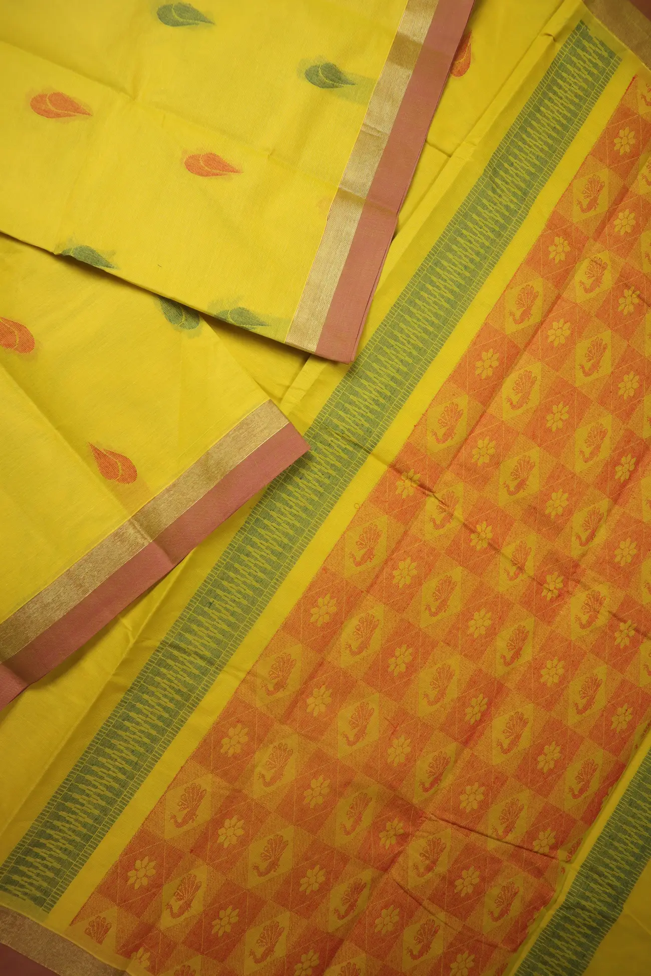 mustard-sangu-poo-coimbatore-cotton-saree-cbe000559-b
