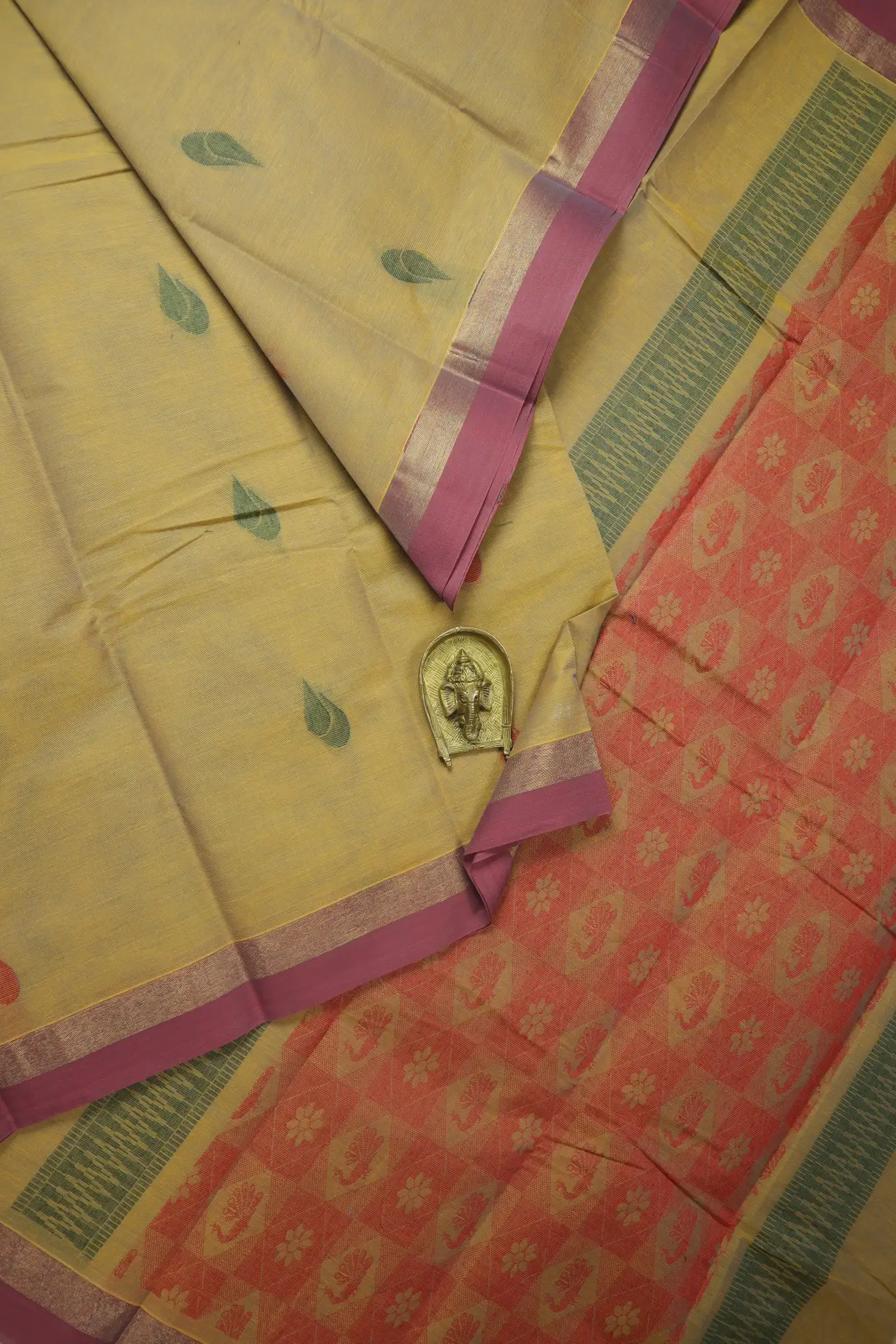 dark-sea-green-sangu-poo-coimbatore-cotton-saree-cbe000551-a