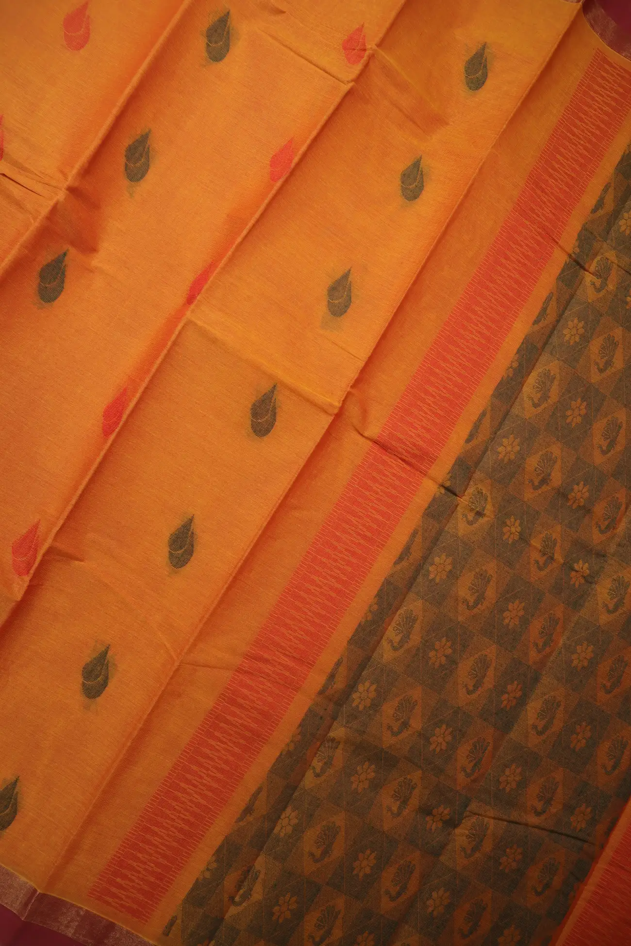 orange-sangu-poo-coimbatore-cotton-saree-cbe000565-c