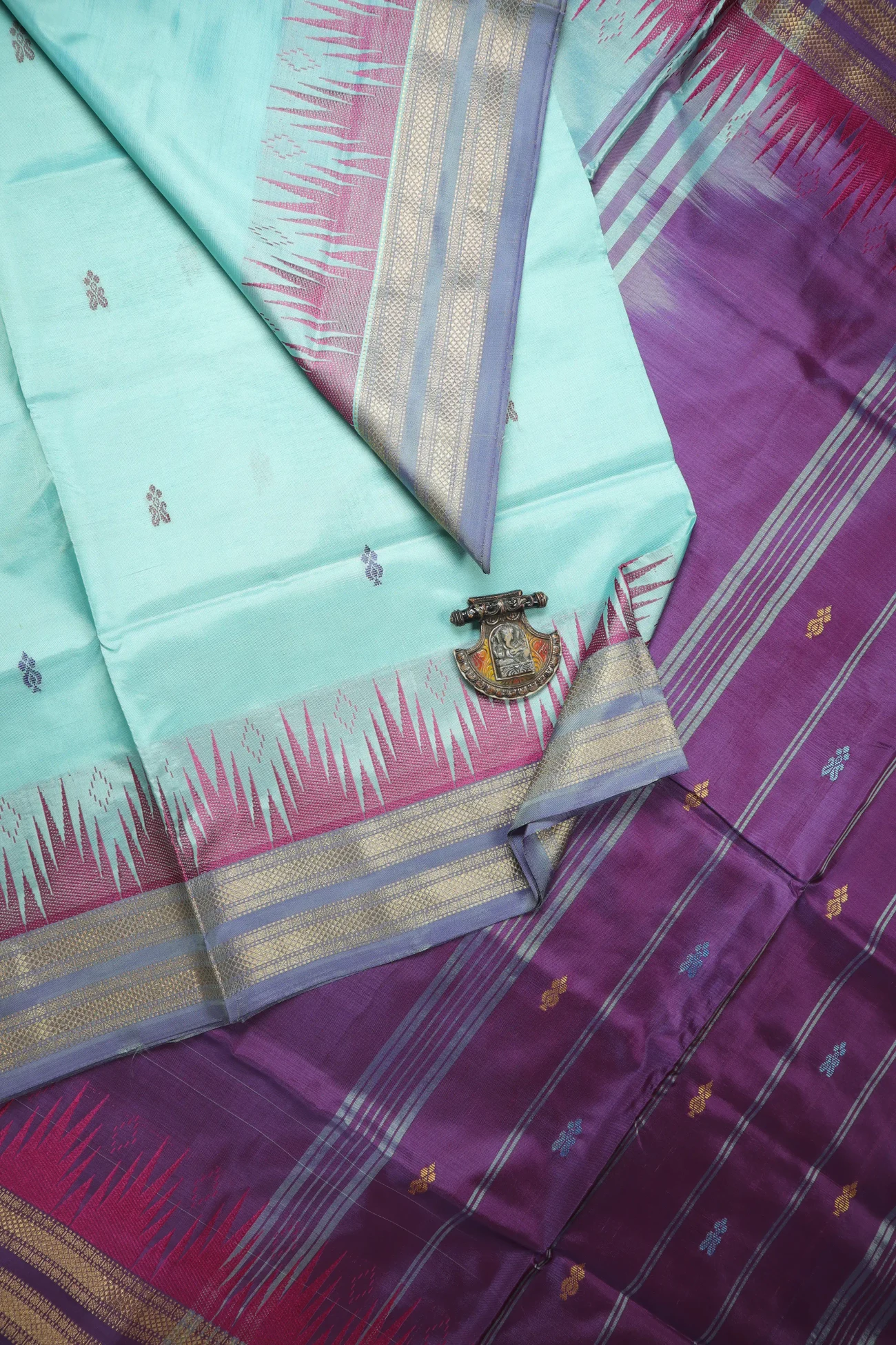 light-sky-blue-thalampoo-reku-banana-pith-silk-saree-bps000609-a