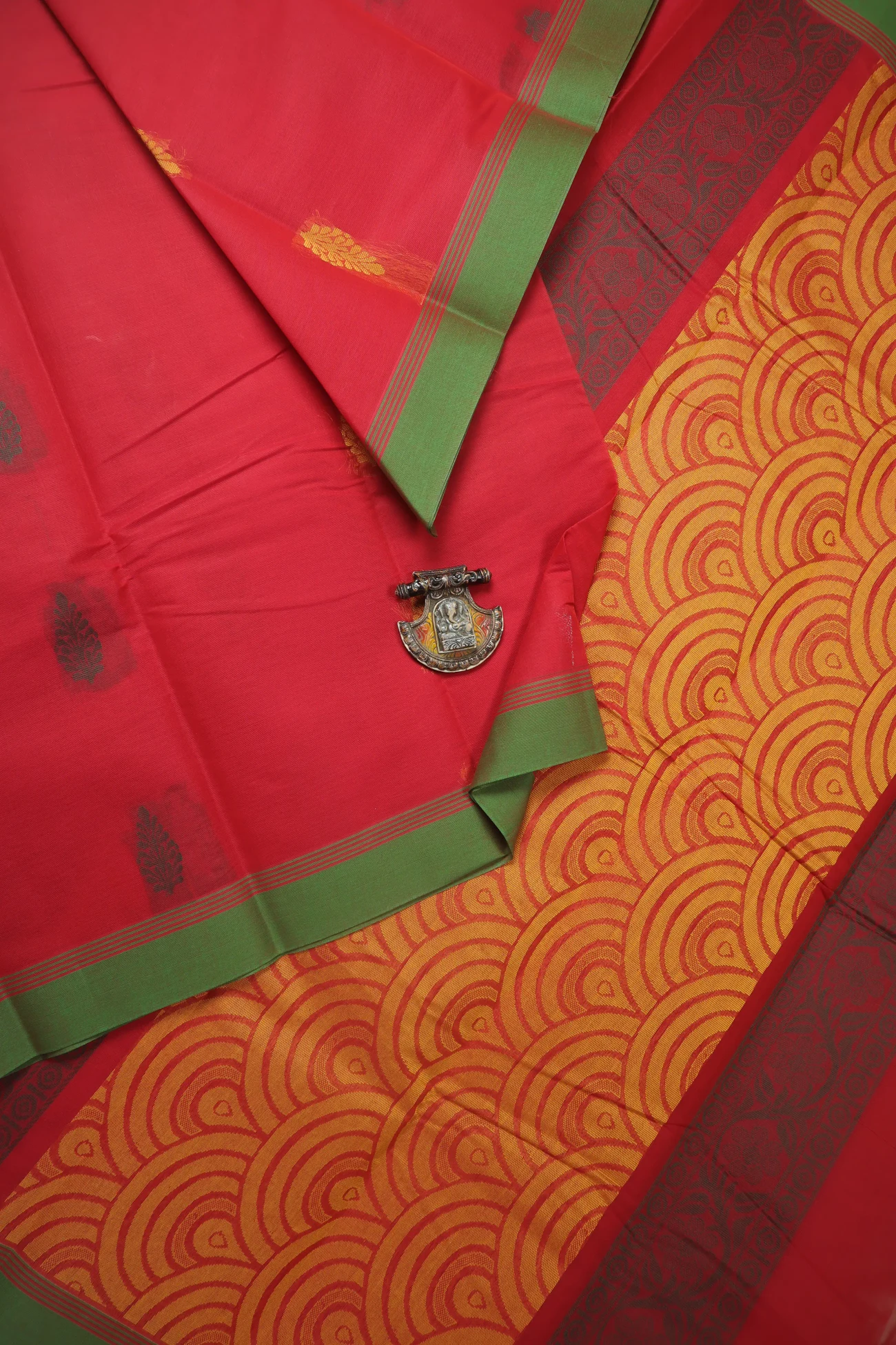 red-sangu-poo-coimbatore-cotton-saree-cbe000535-a