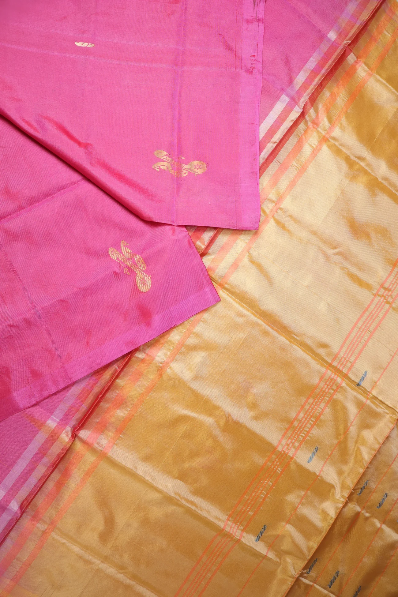 deep-pink-peacock-banana-pith-silk-saree-bps000597-b