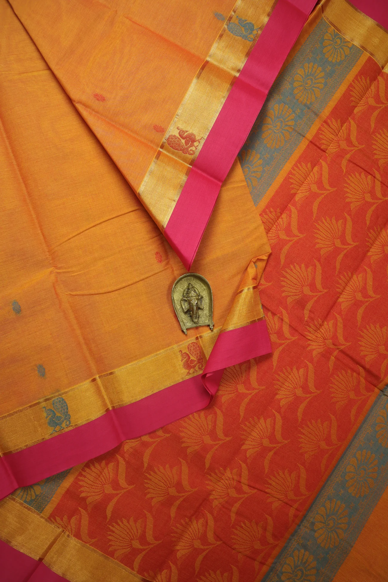 orange-annapakshi-flower-coimbatore-cotton-saree-cbe000497-a