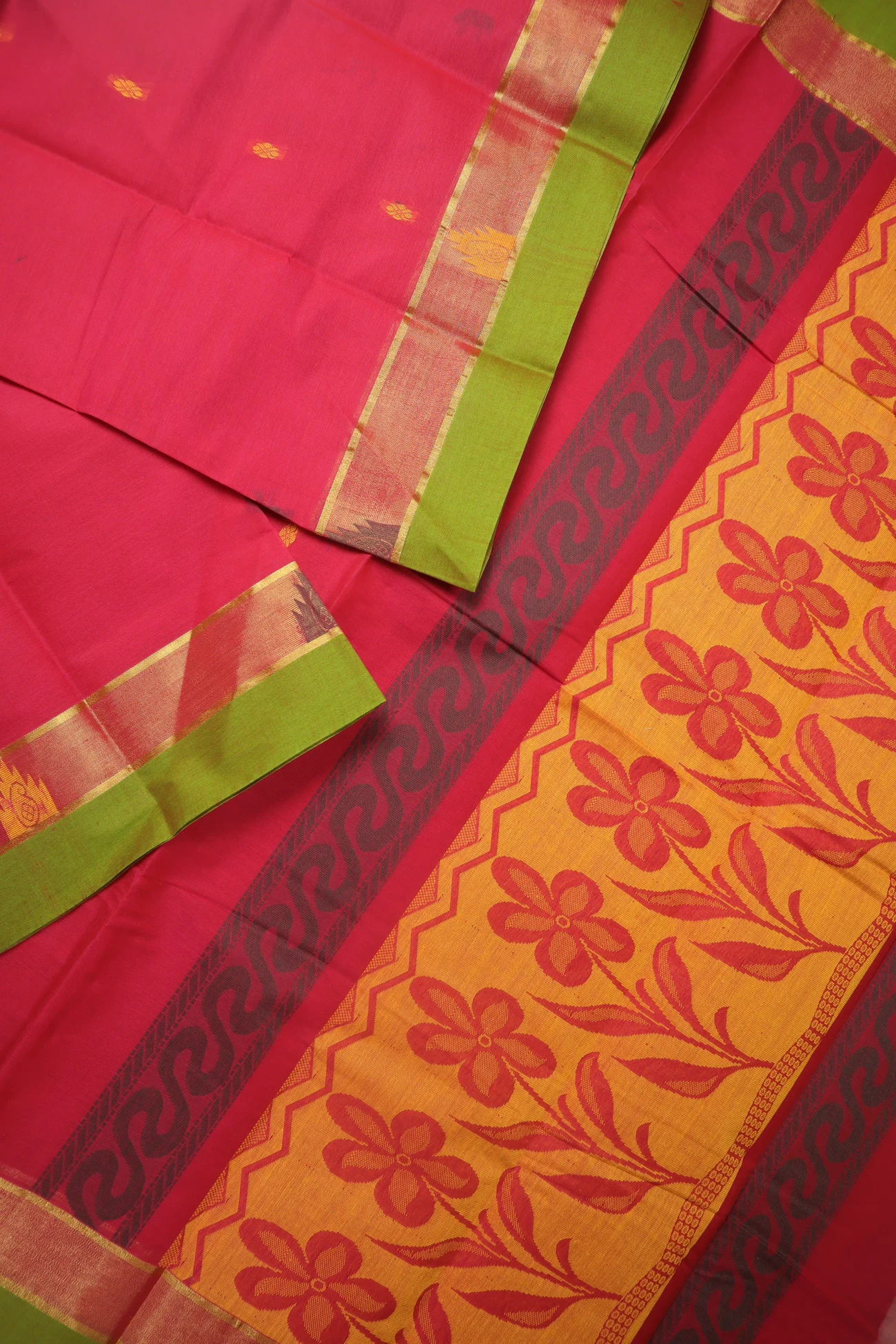 pink-flower-thalampoo-reku-coimbatore-cotton-saree-cbe000499-b