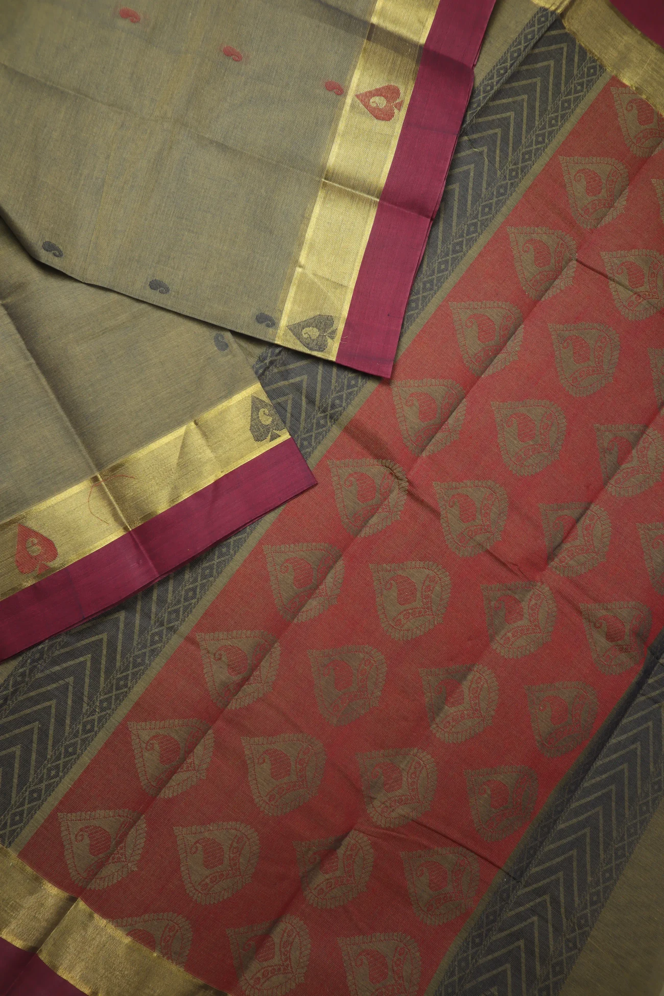 tan-mango-heart-coimbatore-cotton-saree-cbe000501-b