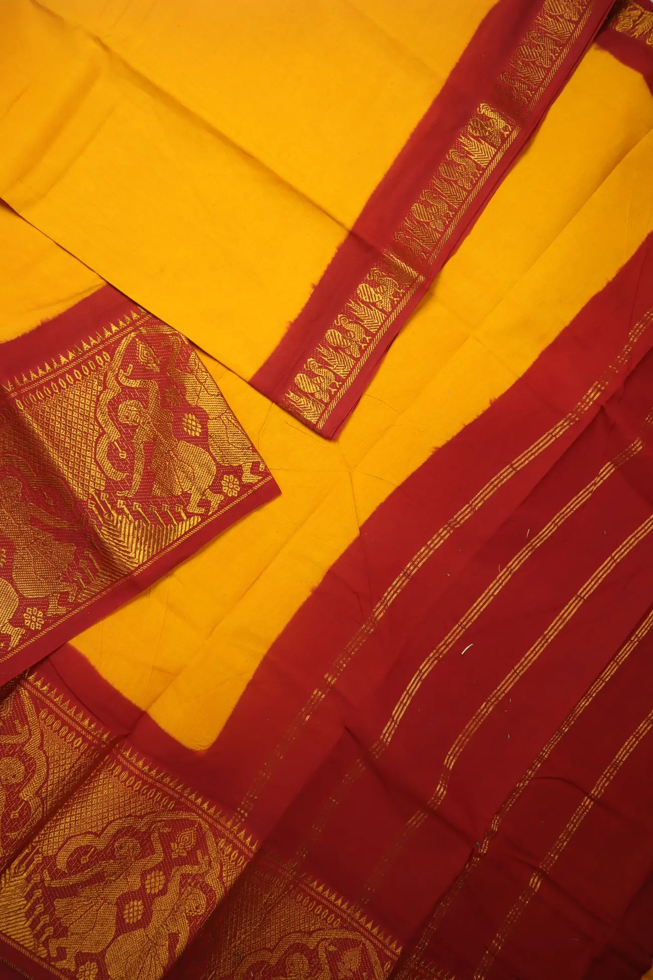 orange-doll-madurai-sungudi-saree-ss006357-b