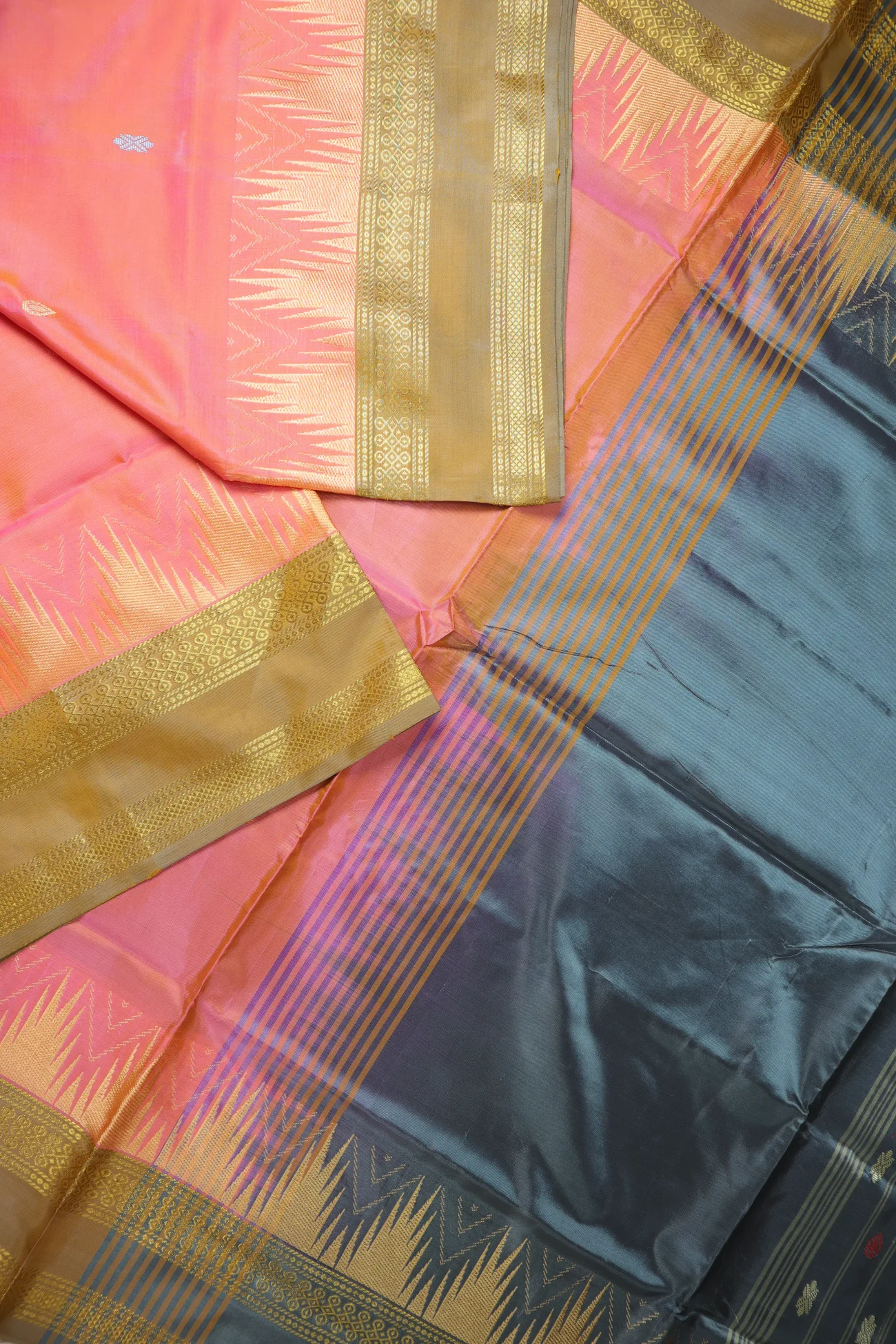 coral-thalampoo-reku-banana-pith-silk-saree-bps000612-b