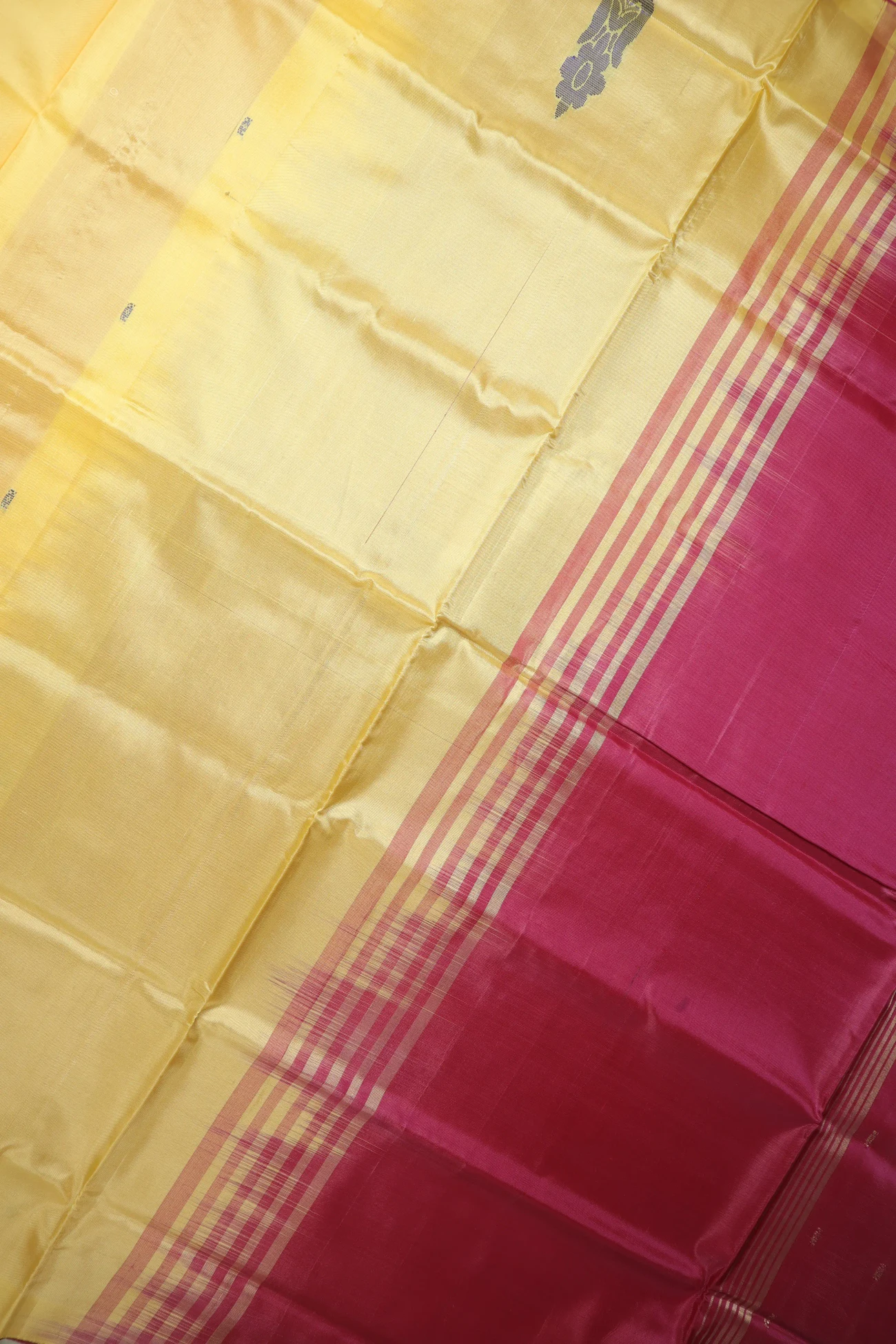 pink-flower-banana-pith-silk-saree-bps000579-c