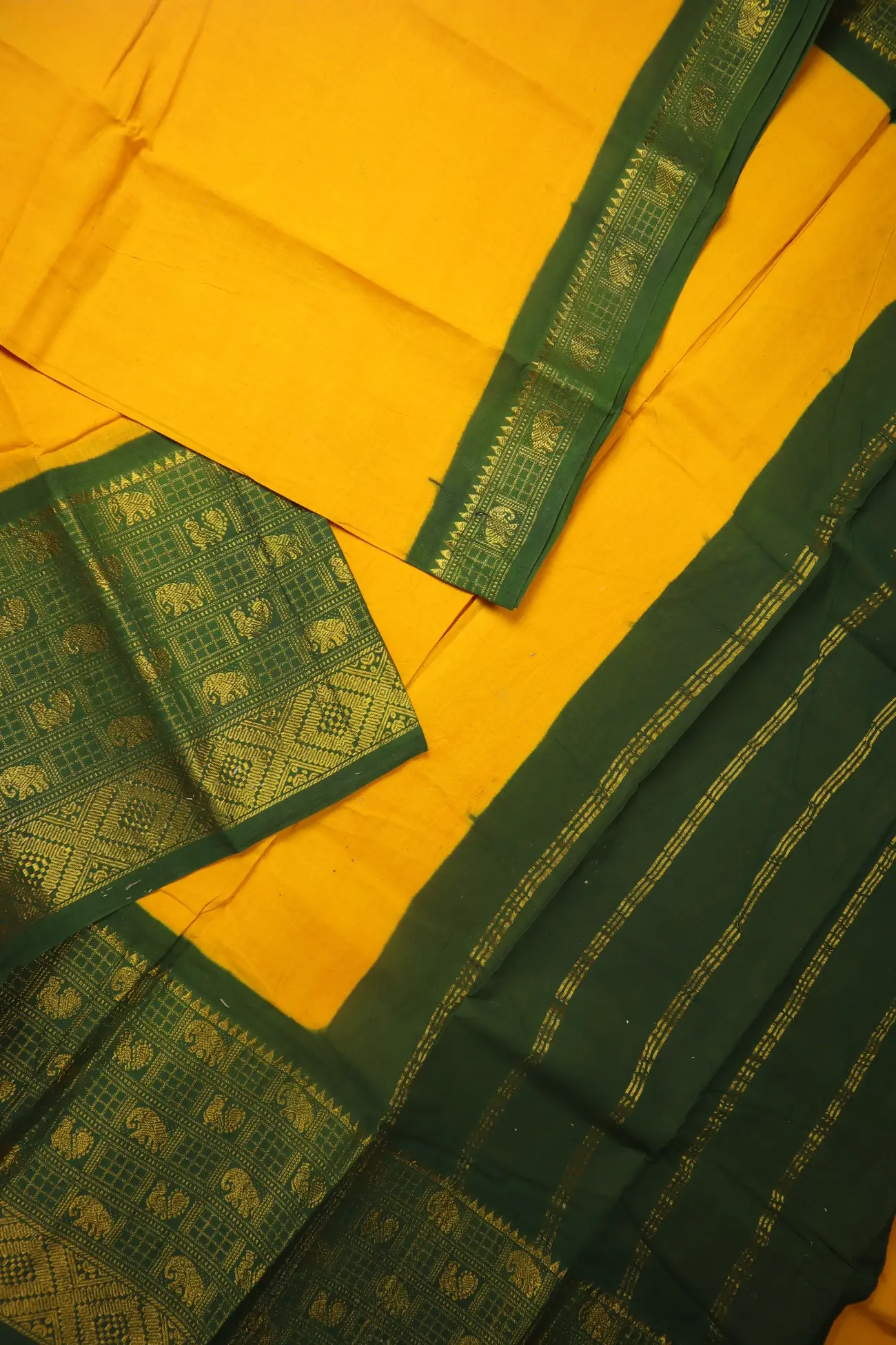 yellow-elephant-peacock-madurai-sungudi-saree-ss006359-b