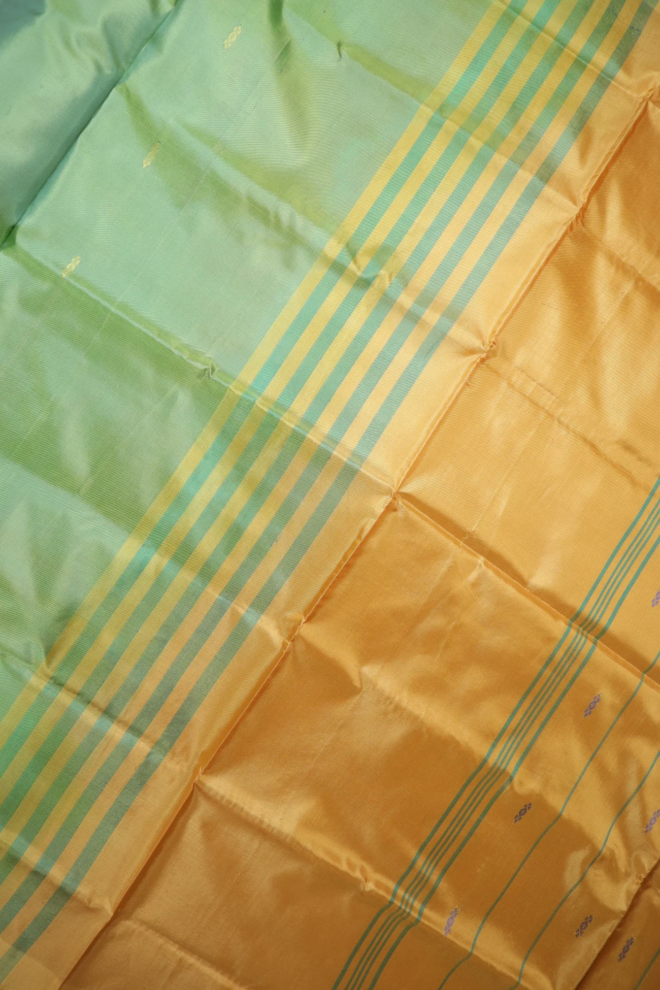 pista-green-mango-banana-pith-silk-saree-bps000593-c